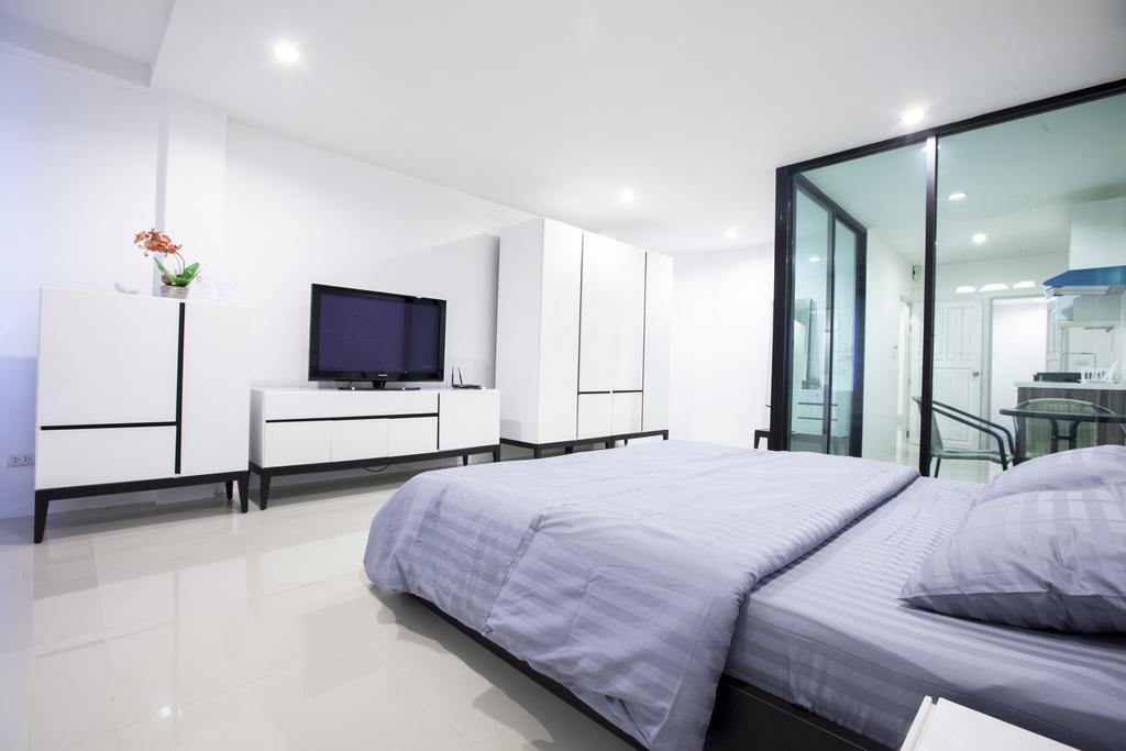 Apartment Number 4 Nai Harn
