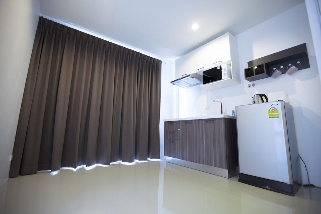 Number 4 Apartment Nai Harn