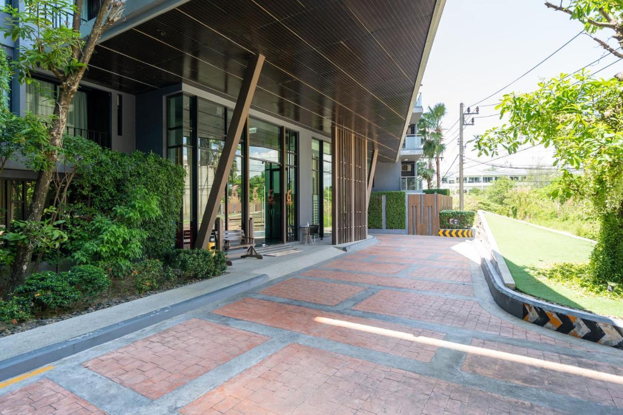 Apartment Tropical Living Surin Phuket Ban Lum Fuang