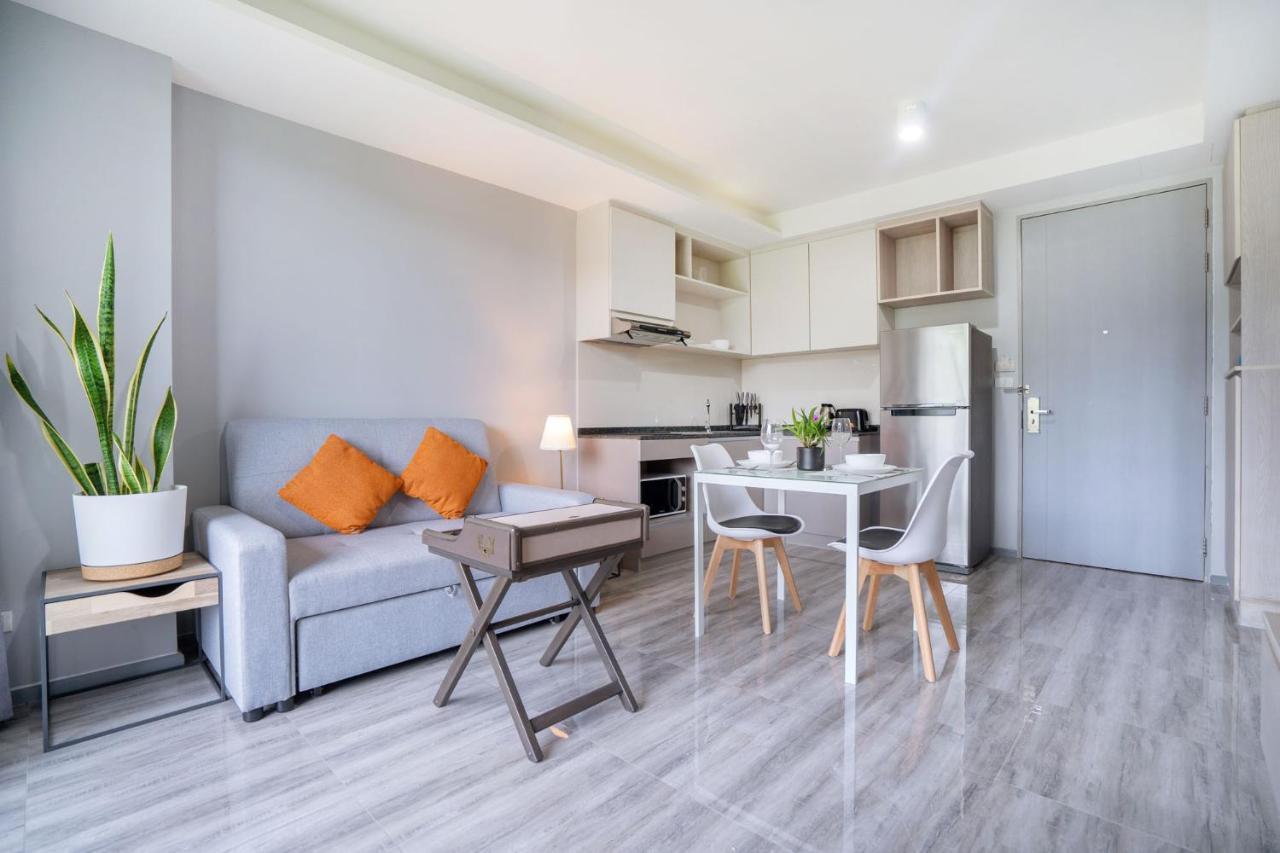 Apartment Tropical Living Surin Phuket Ban Lum Fuang