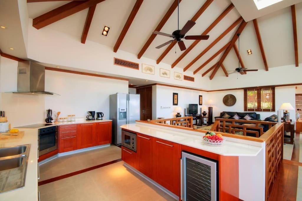 Seaview Luxury Penda Patong