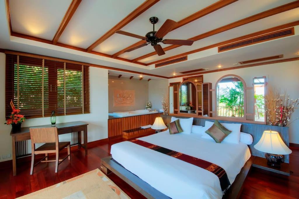 Seaview Luxury Penda *