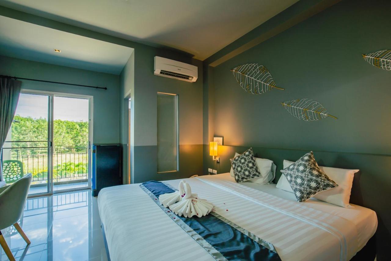 Hotel The Rubber Phuket Thalang