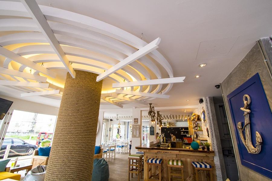 The Blue Pearl Kata Hotel