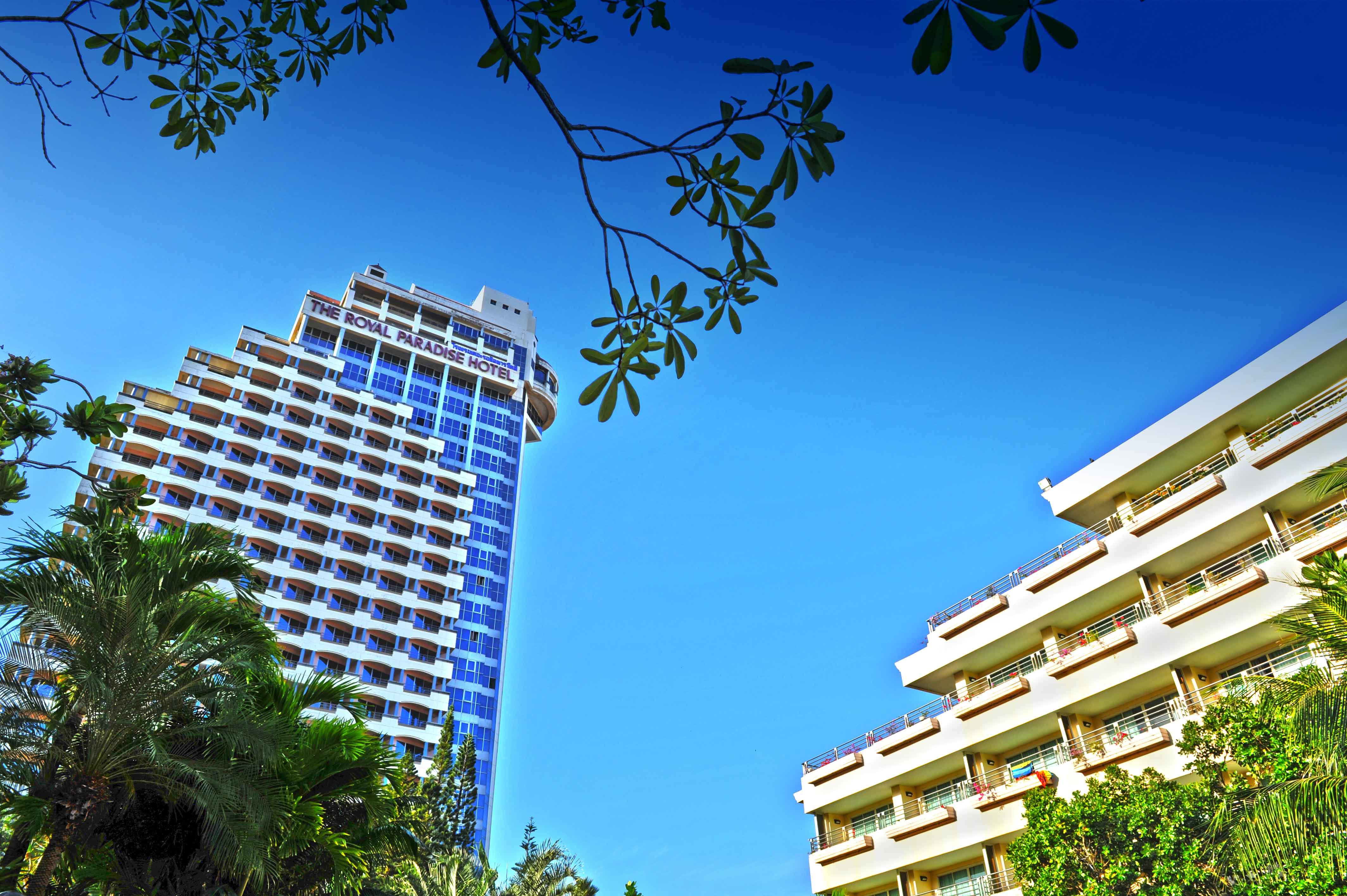 Hotel The Royal Paradise & - Sha Extra 4*