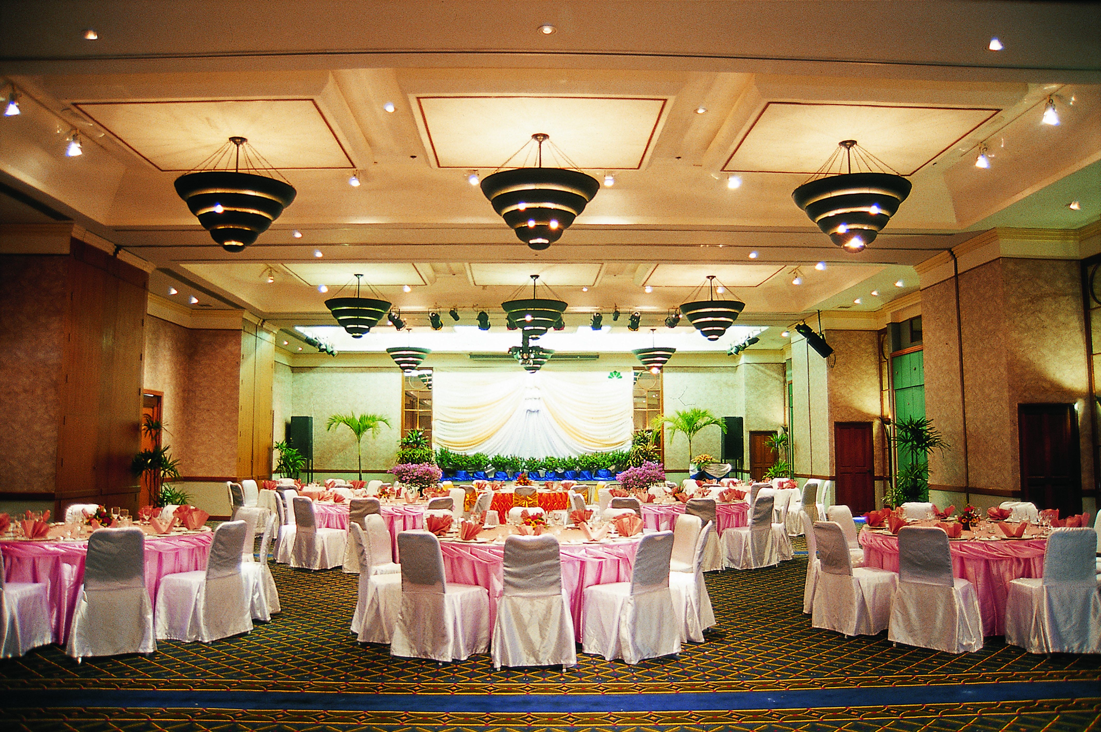 Hotel The Royal Paradise & - Sha Extra Patong