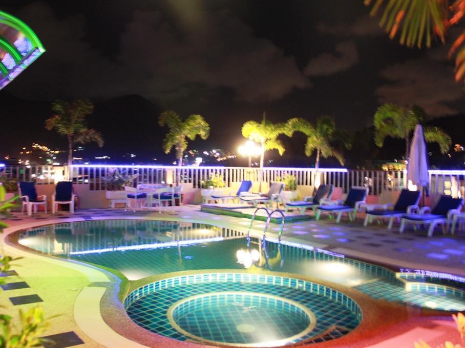 Patong Hemingway's
