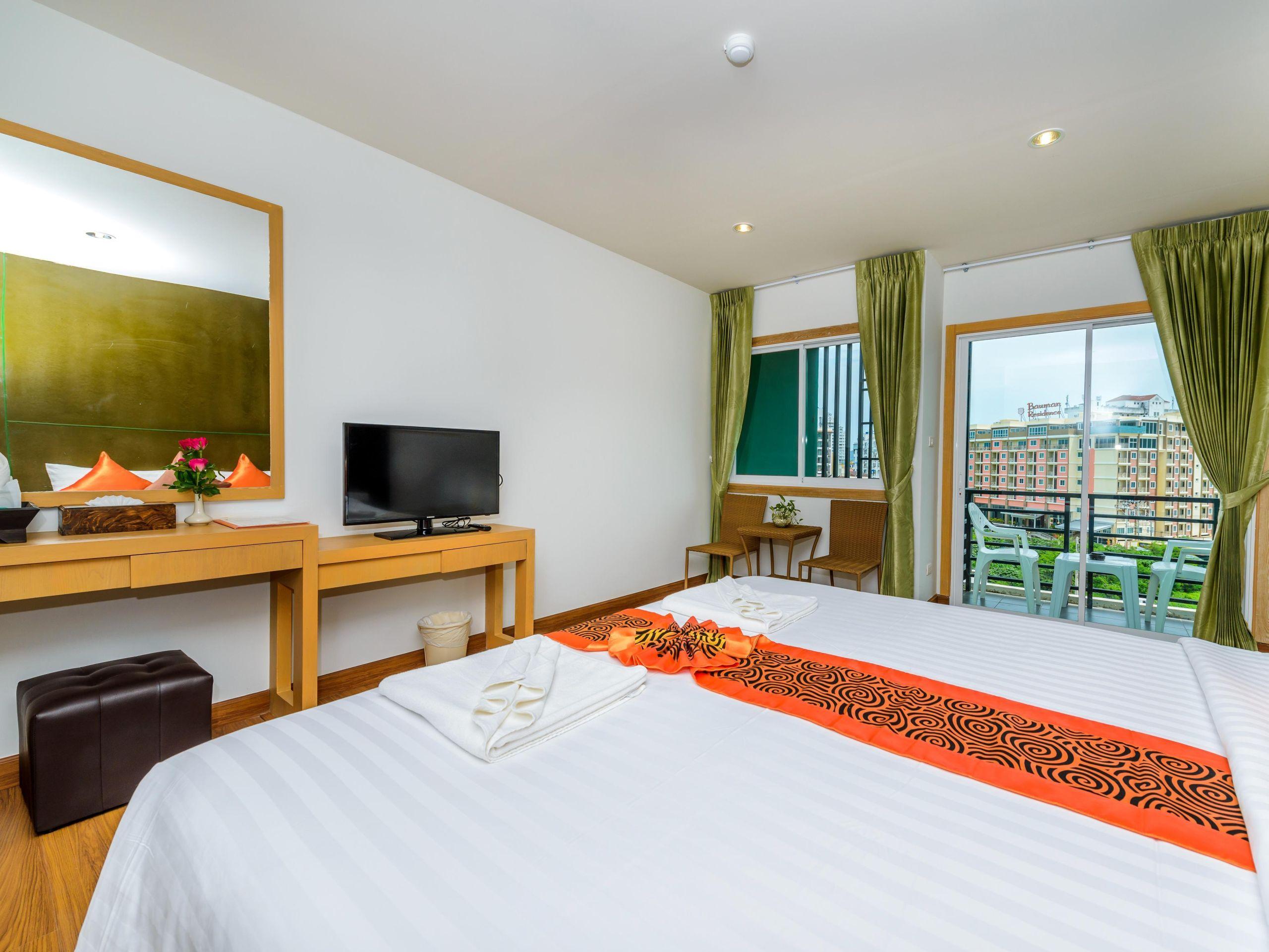 The Three By Apk Hotel 3*