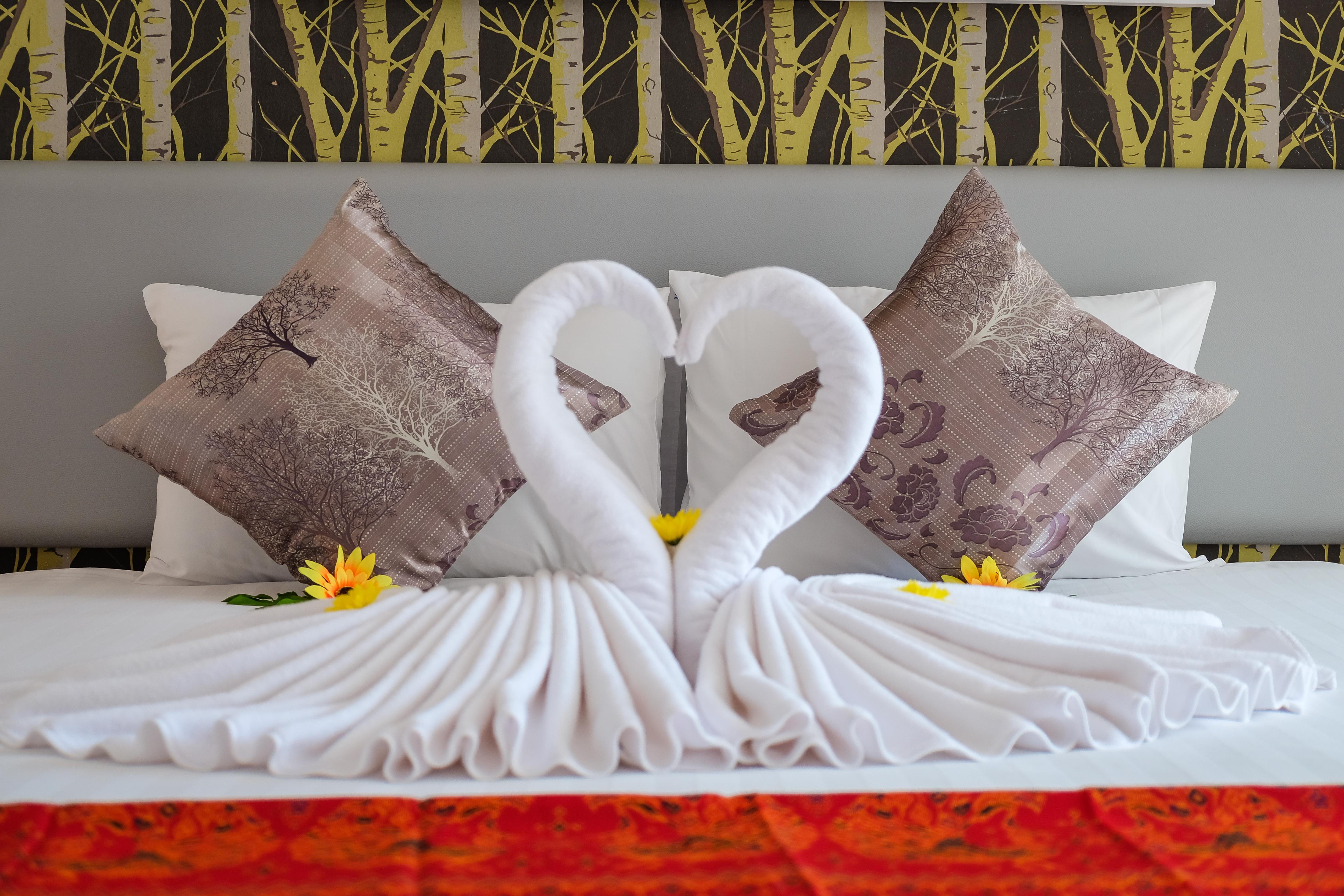 Hotel On Phuket - Sha Karon
