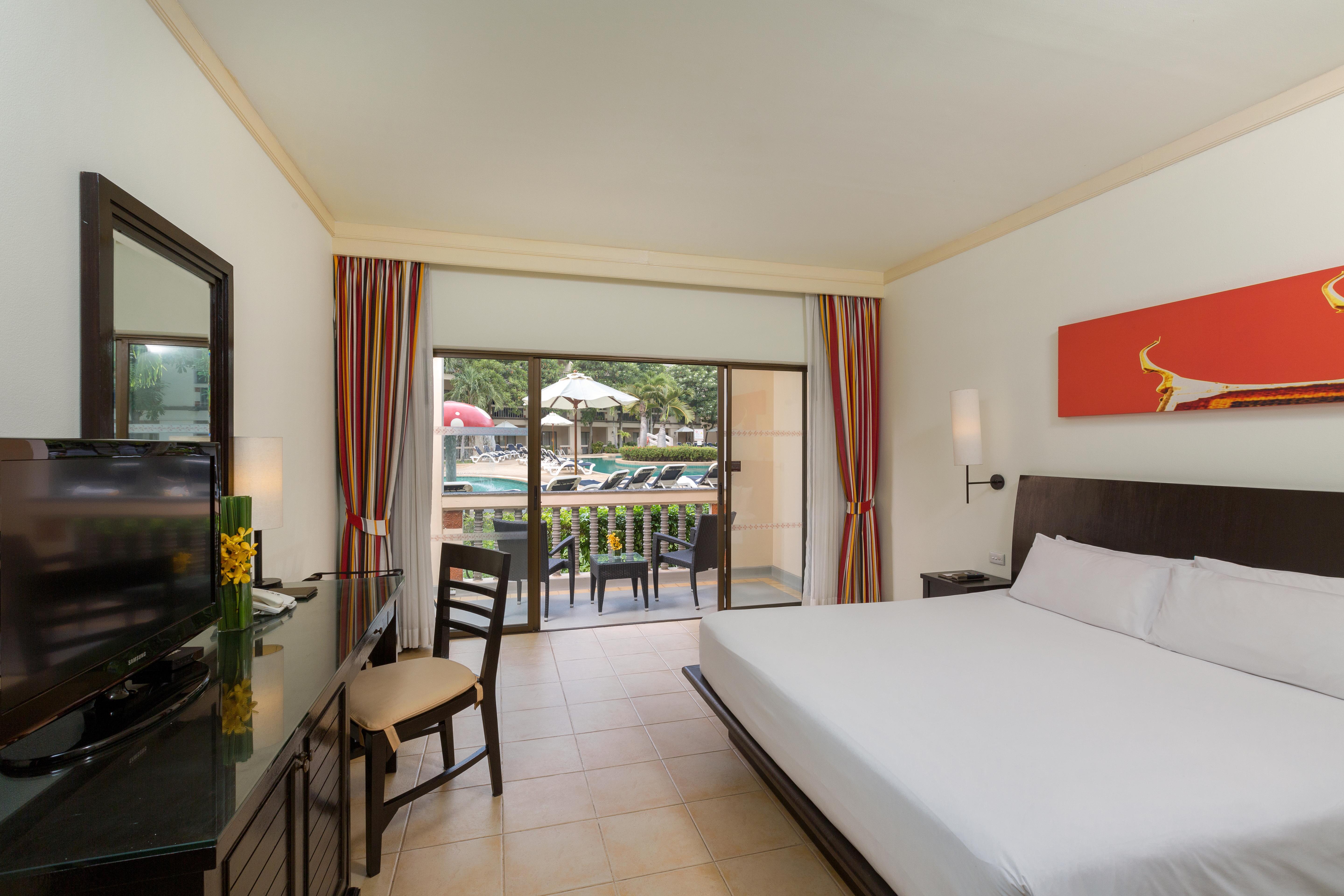 Hotel Centara Phuket 4*