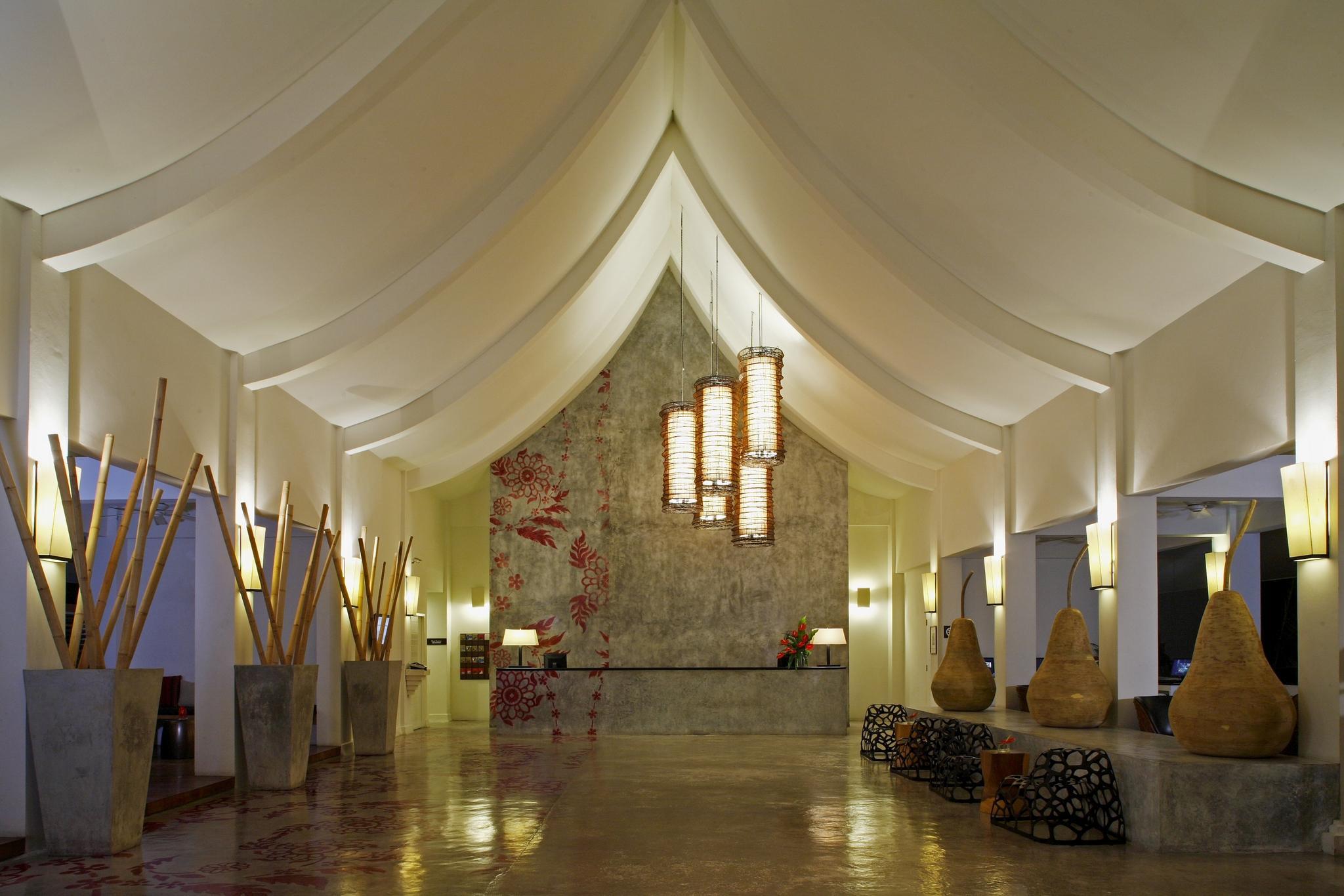Hotel Centara Phuket 4*