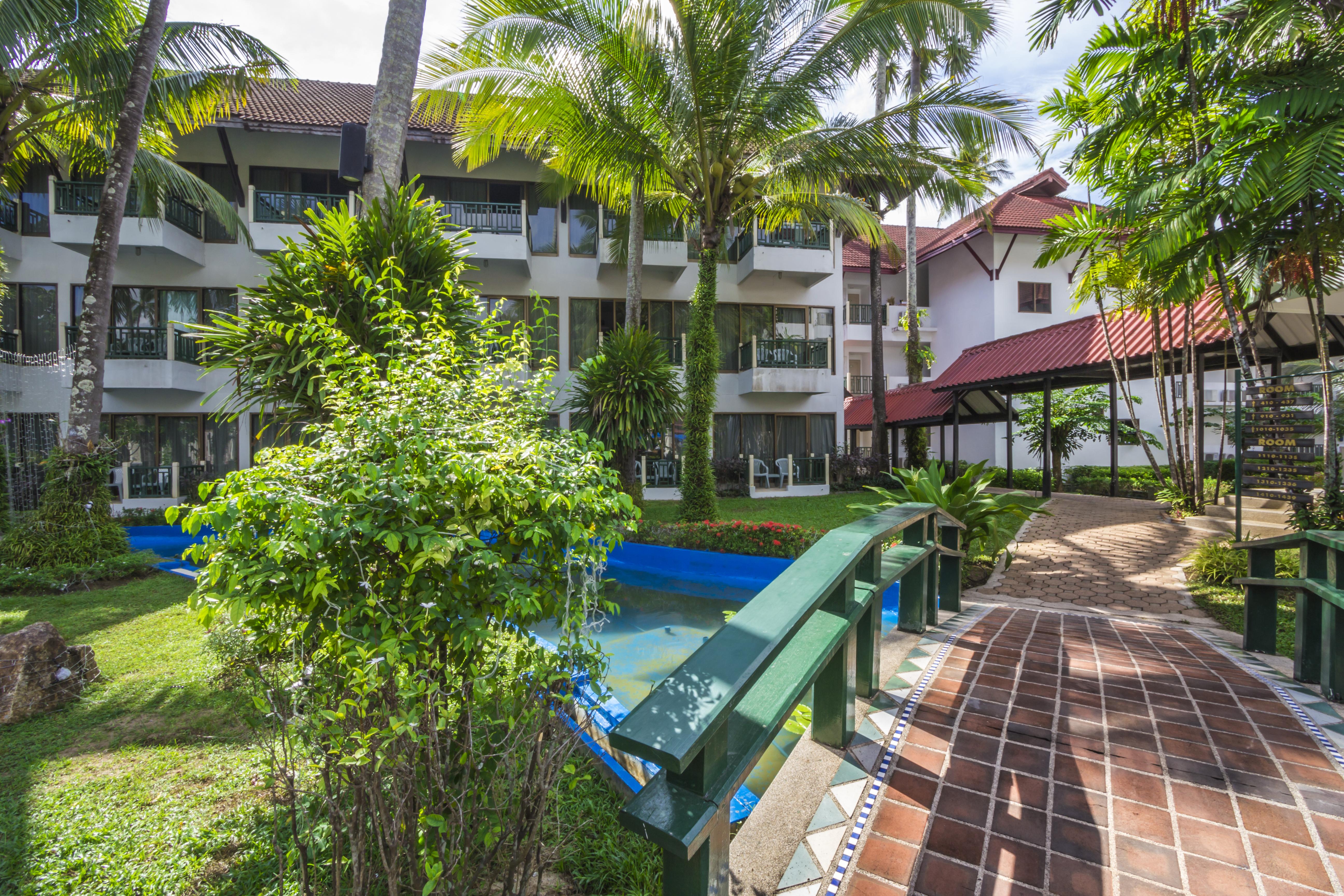 Amora Phuket Resort 5*