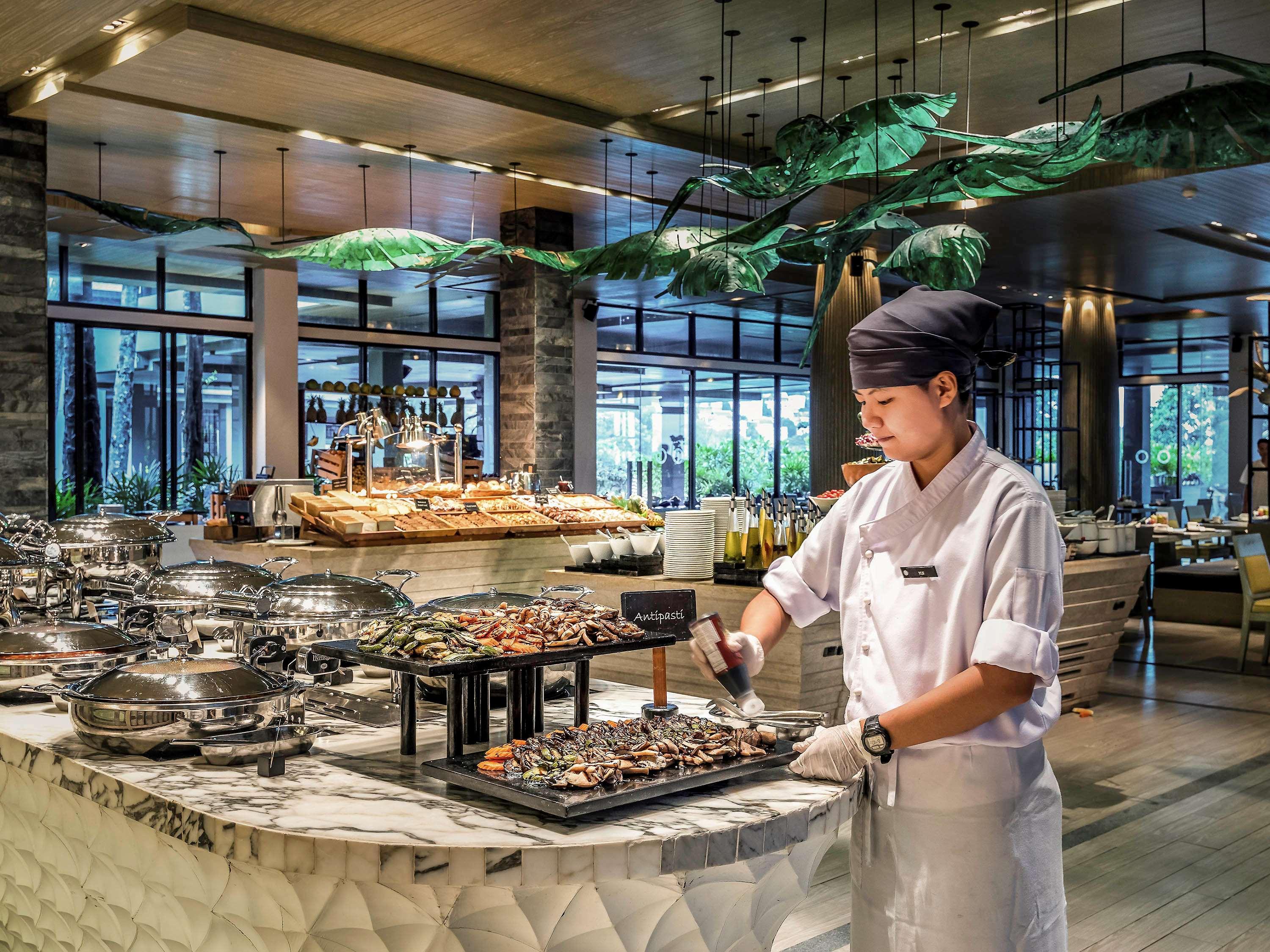 Hotel Pullman Phuket Arcadia 5*