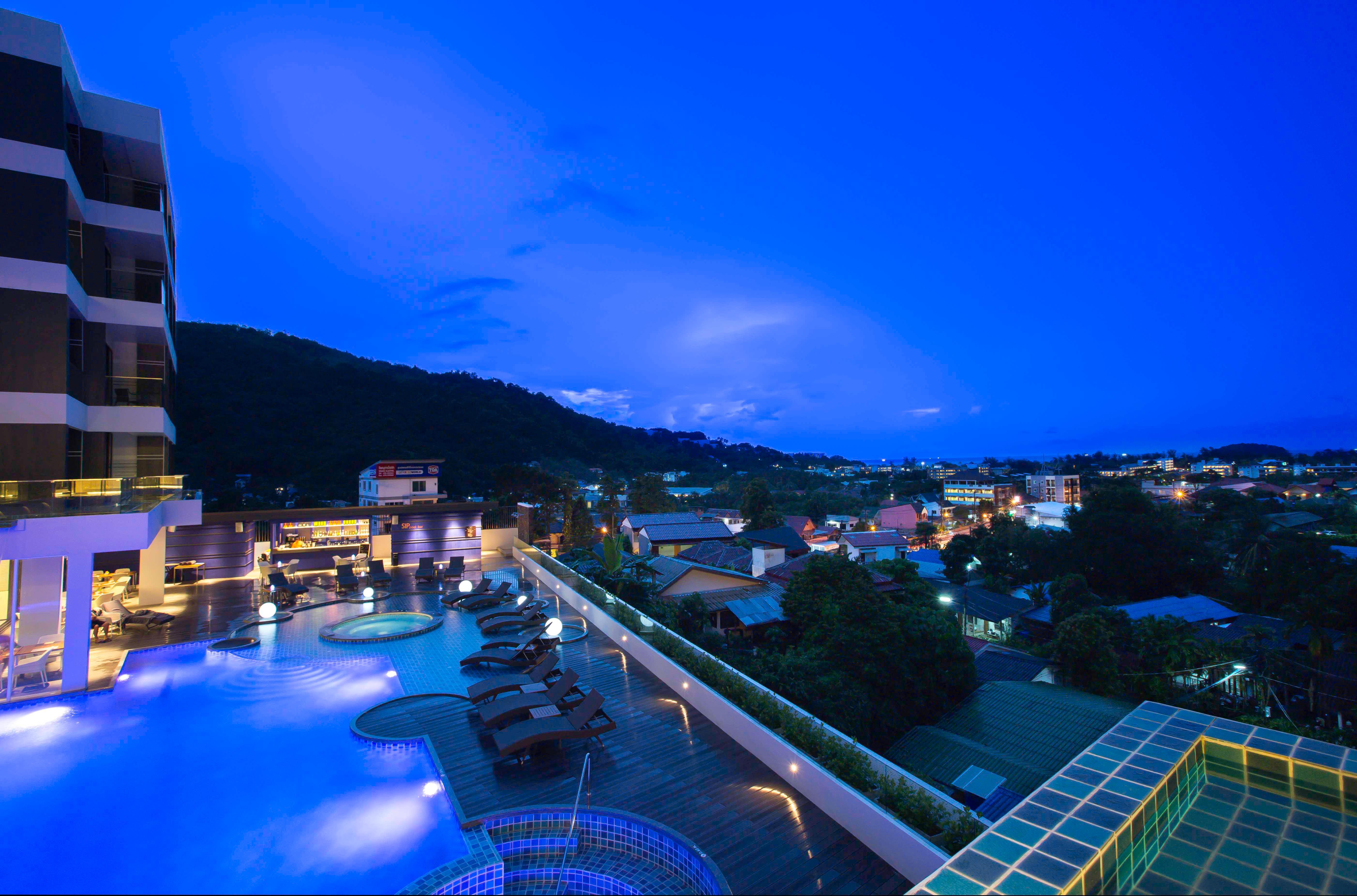 Hotel The Yama Phuket