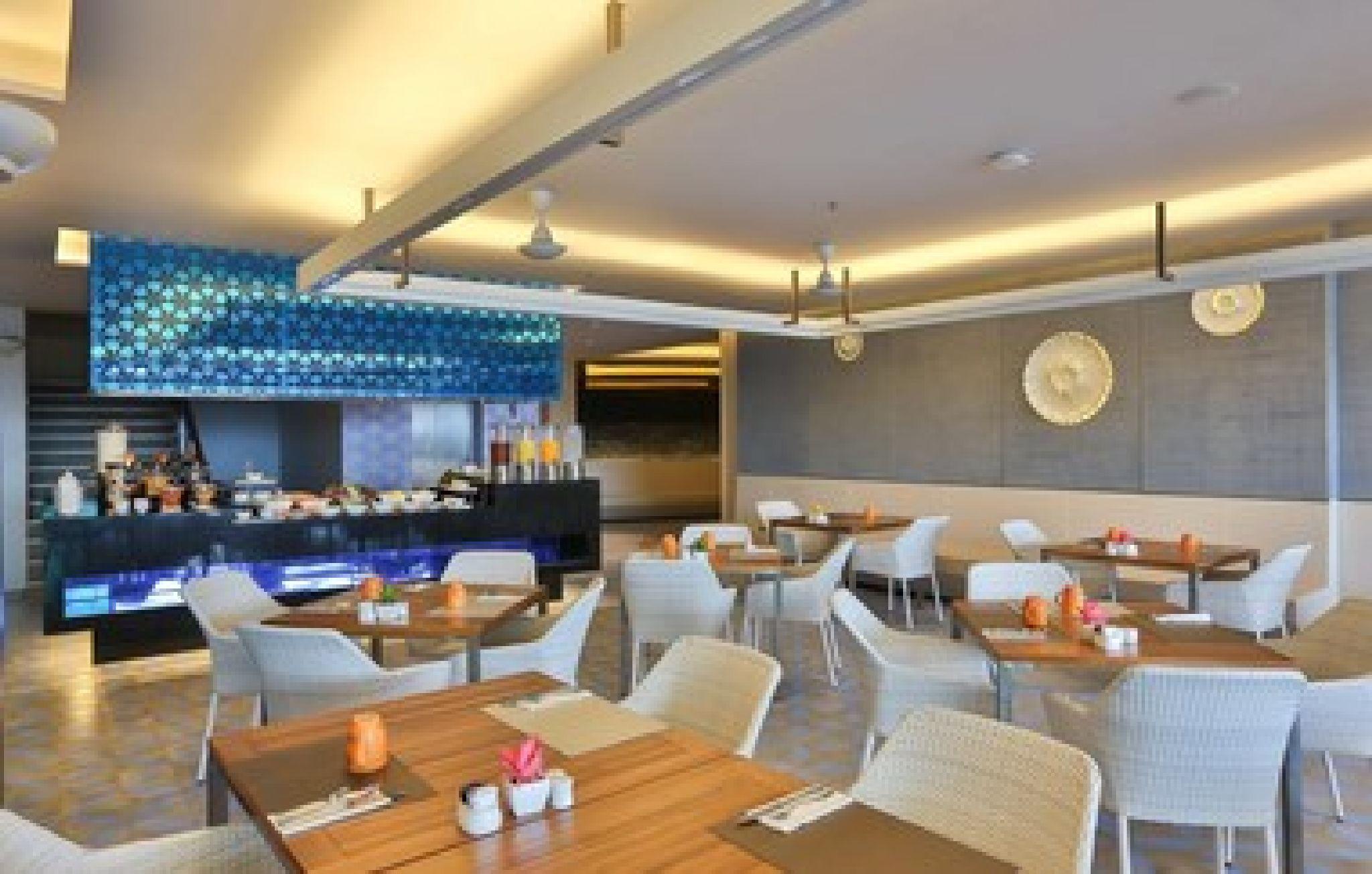 Hotel The Yama Phuket 4*