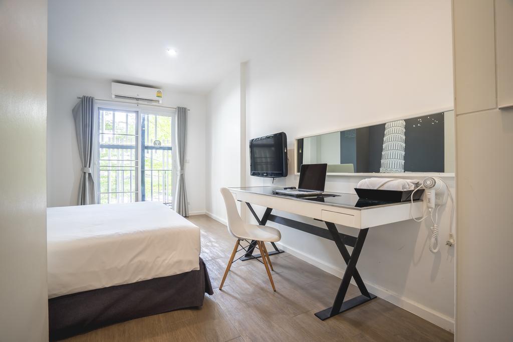Hotel Blu Monkey Phuket