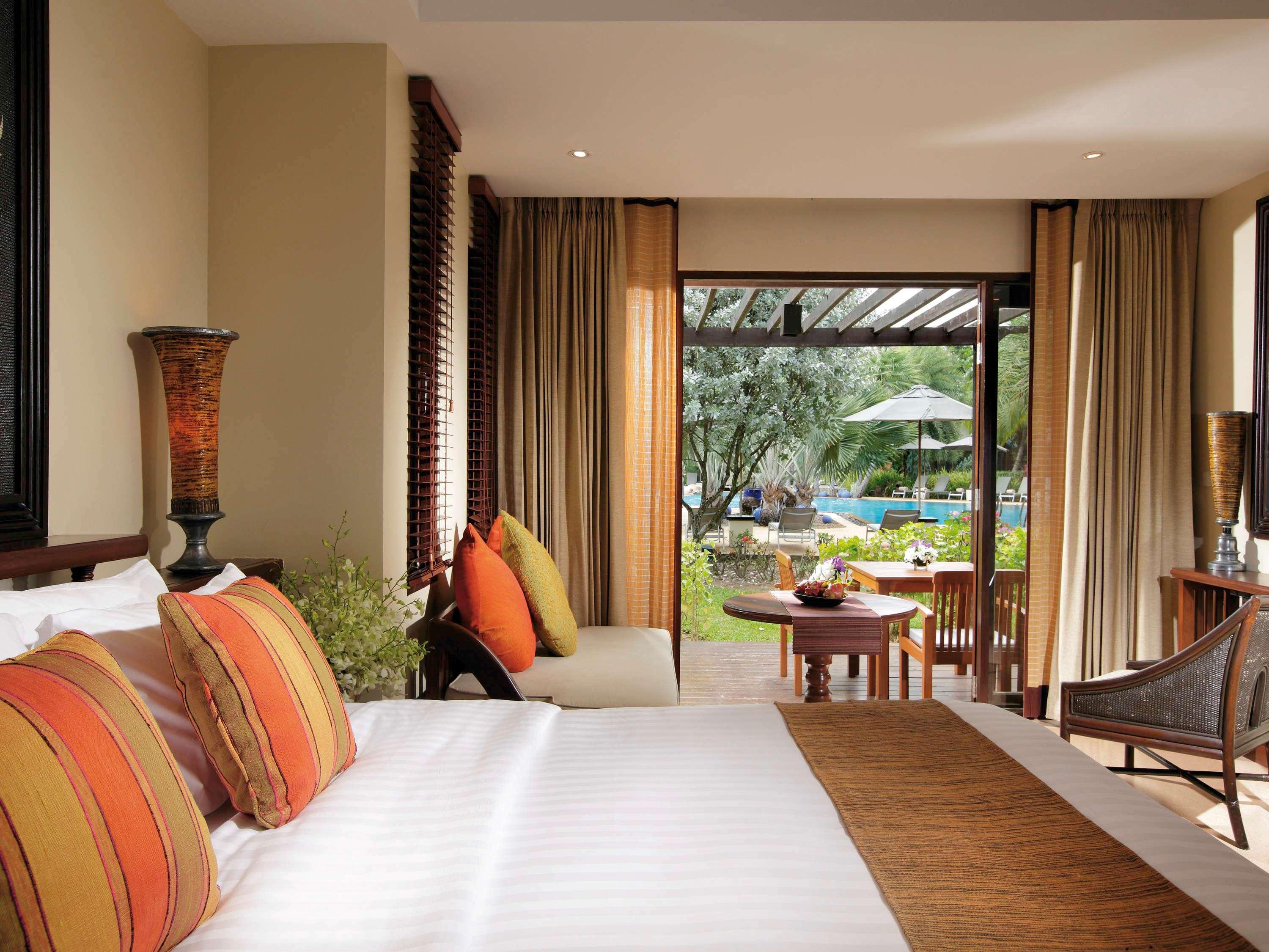 Paradox Phuket 5* Karon