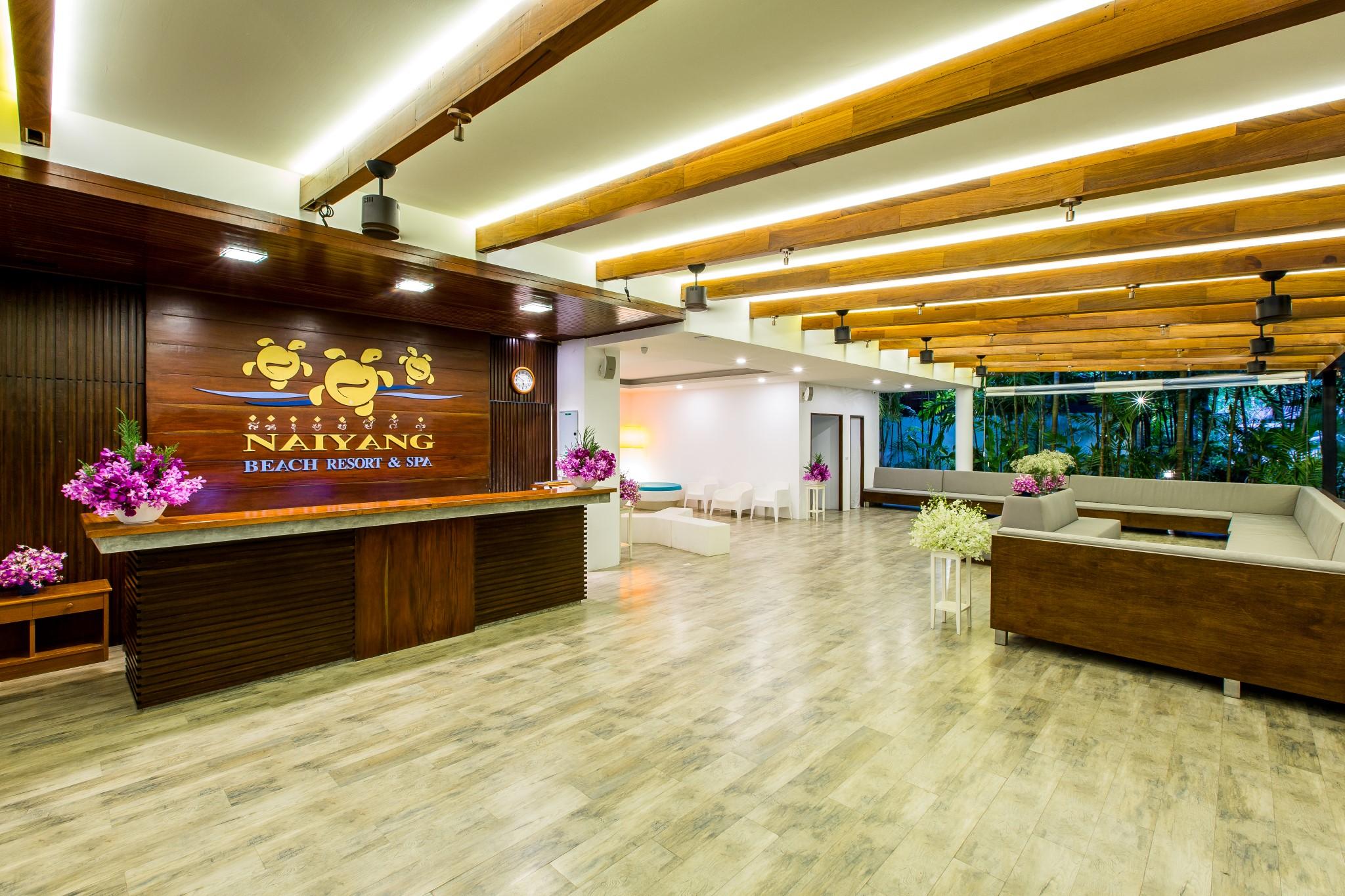 Resort And Nai Yang