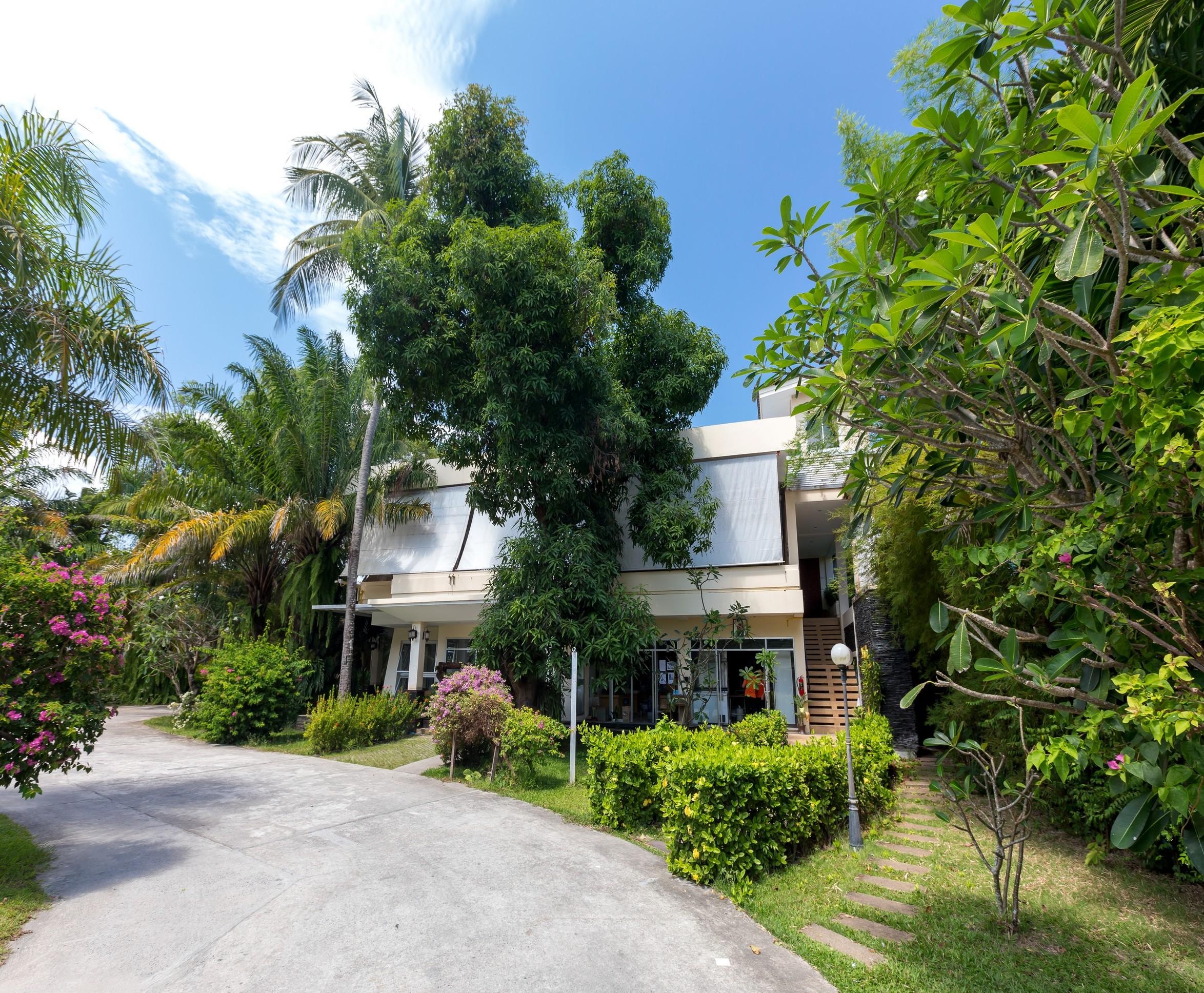 Phuket Sea Sha Extra Rawai
