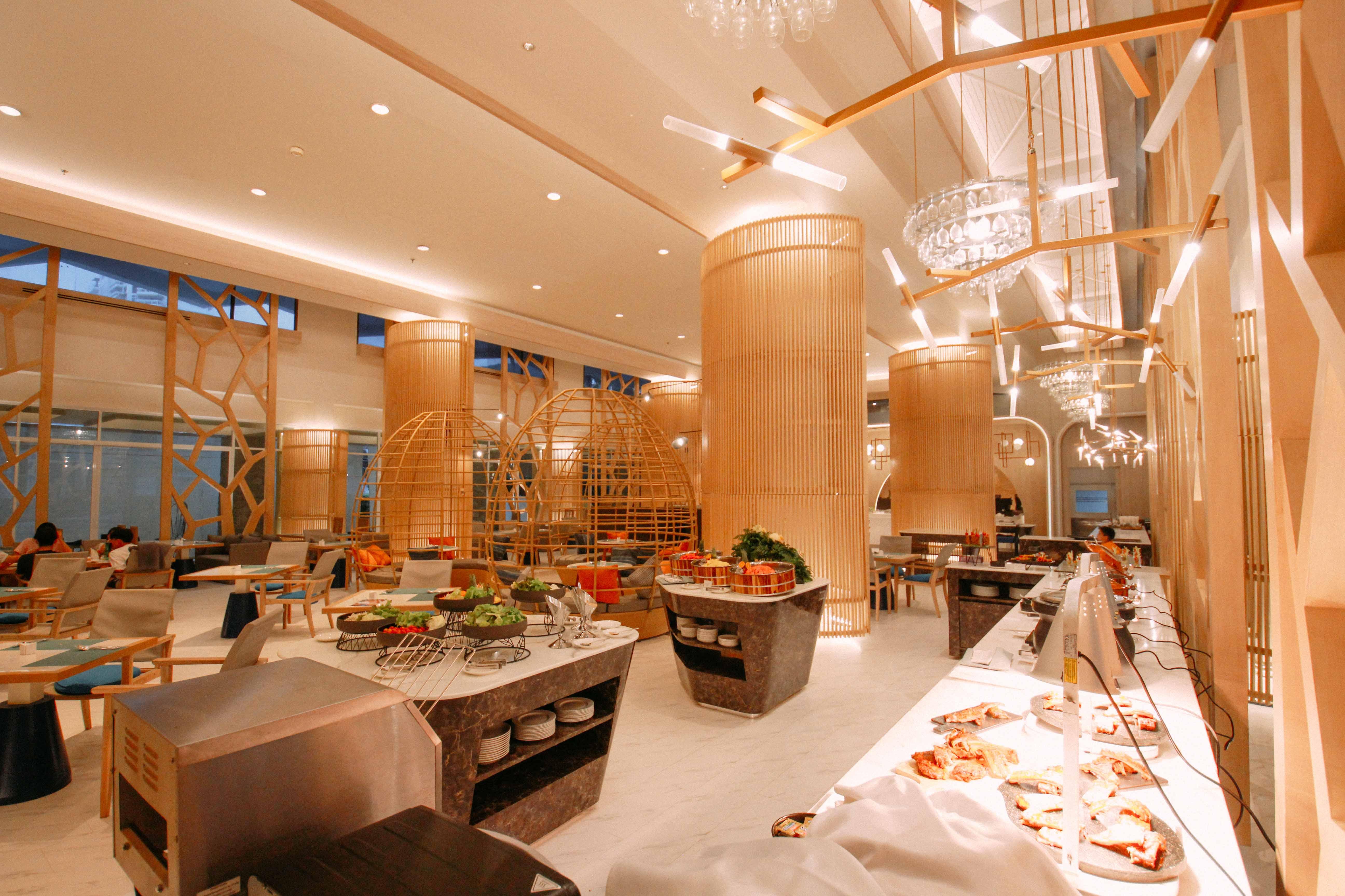 Hotel Andaman Embrace Patong, 5*