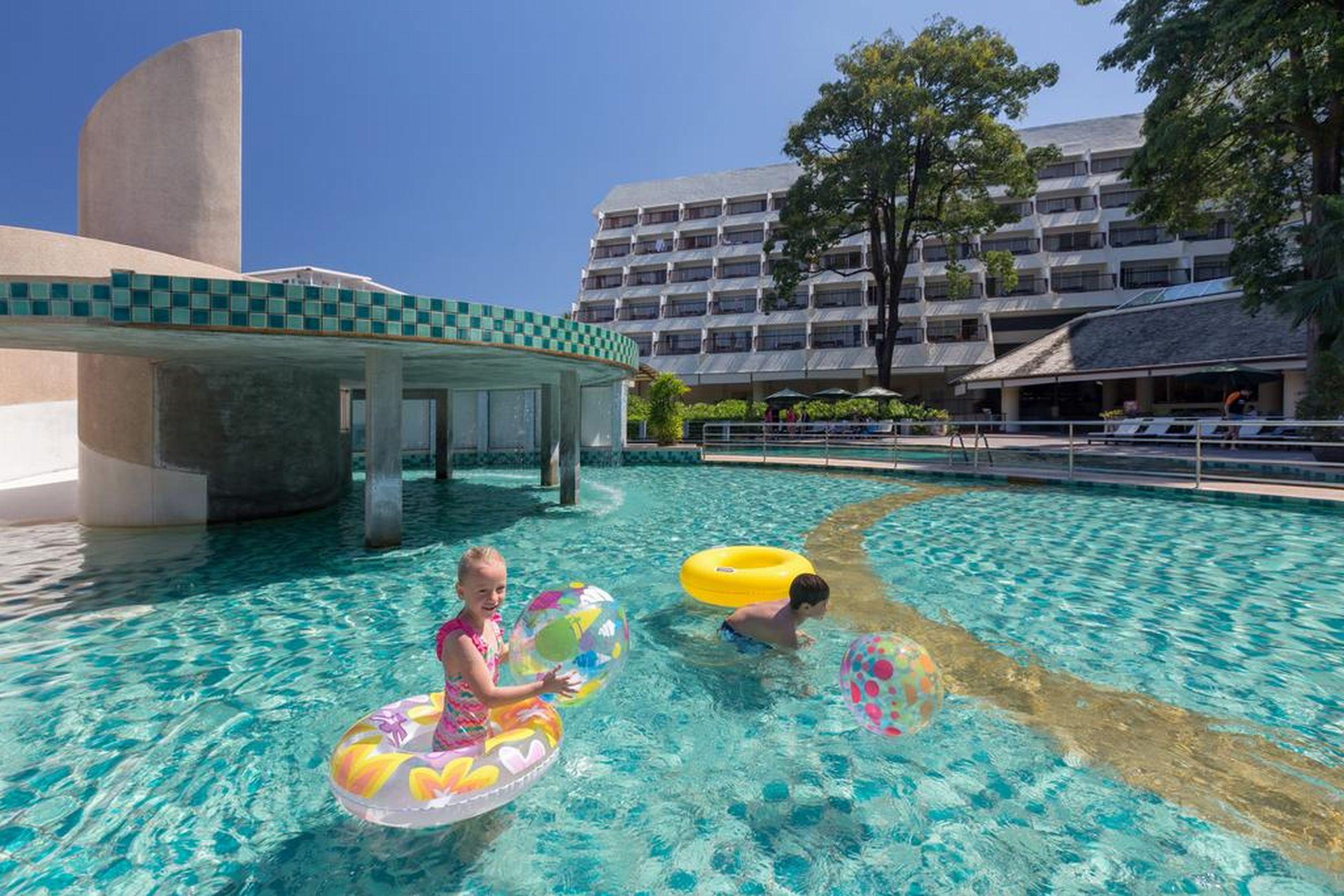 Andaman Embrace Patong, Hotel 5*