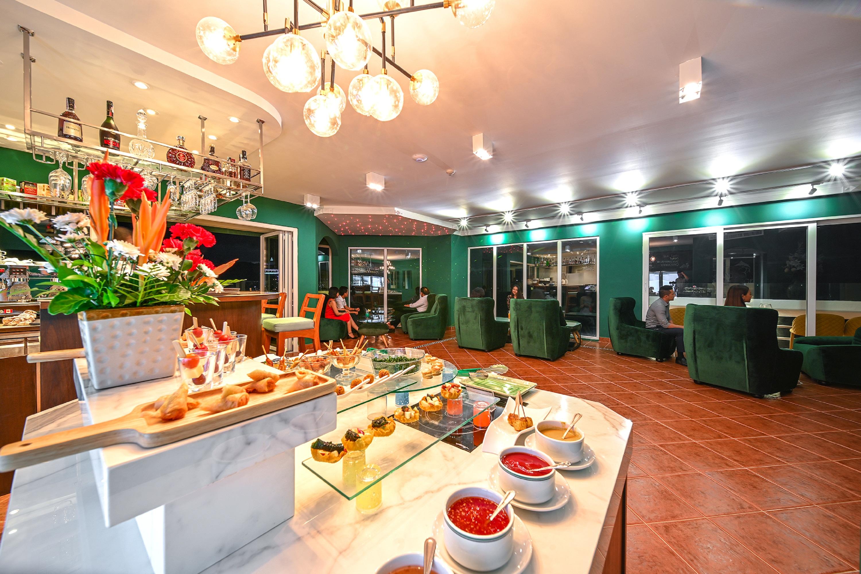 Resort Andaman Hotel, Phuket