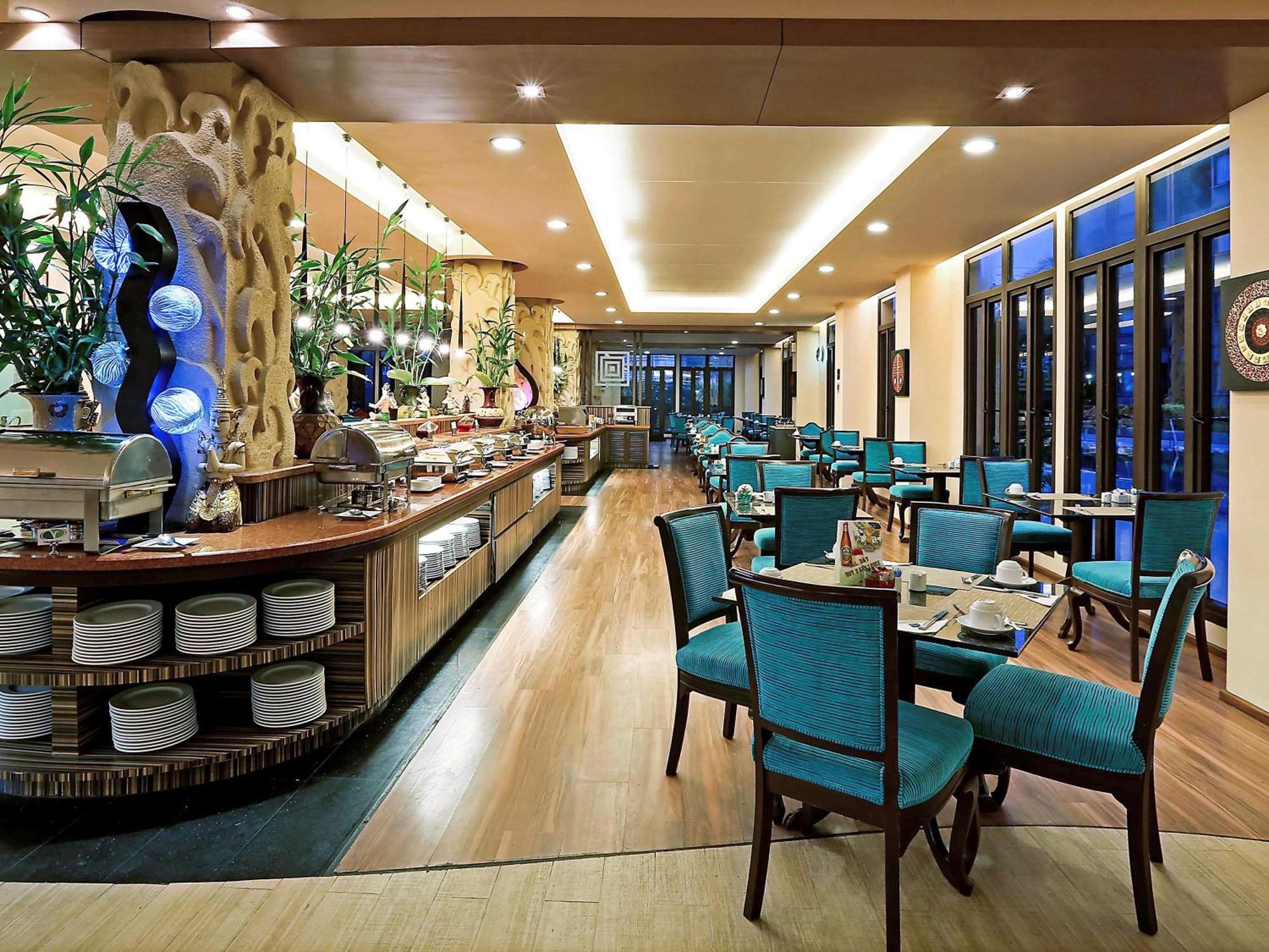 Novotel Phuket Vintage Park Patong