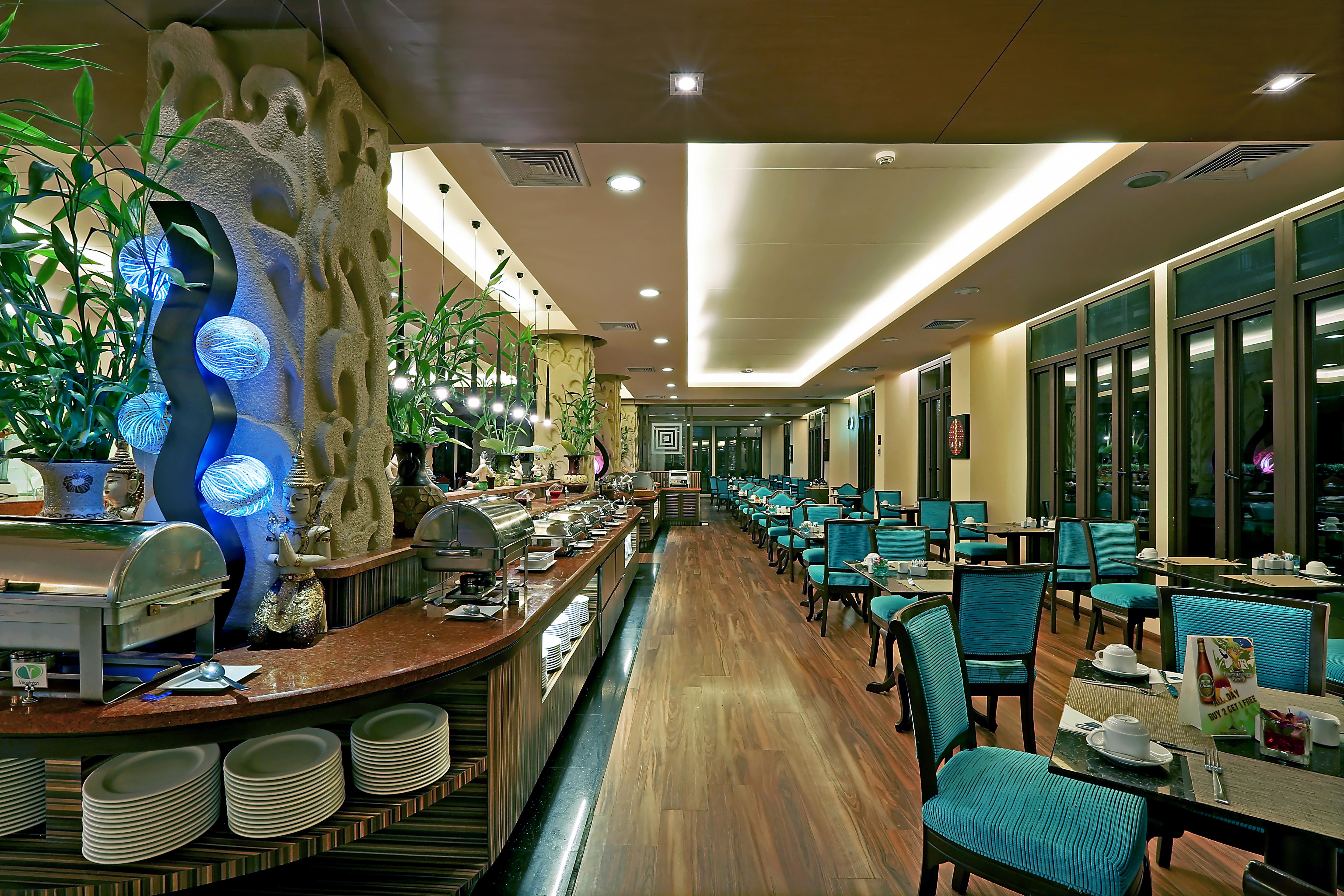 Novotel Phuket Vintage Park