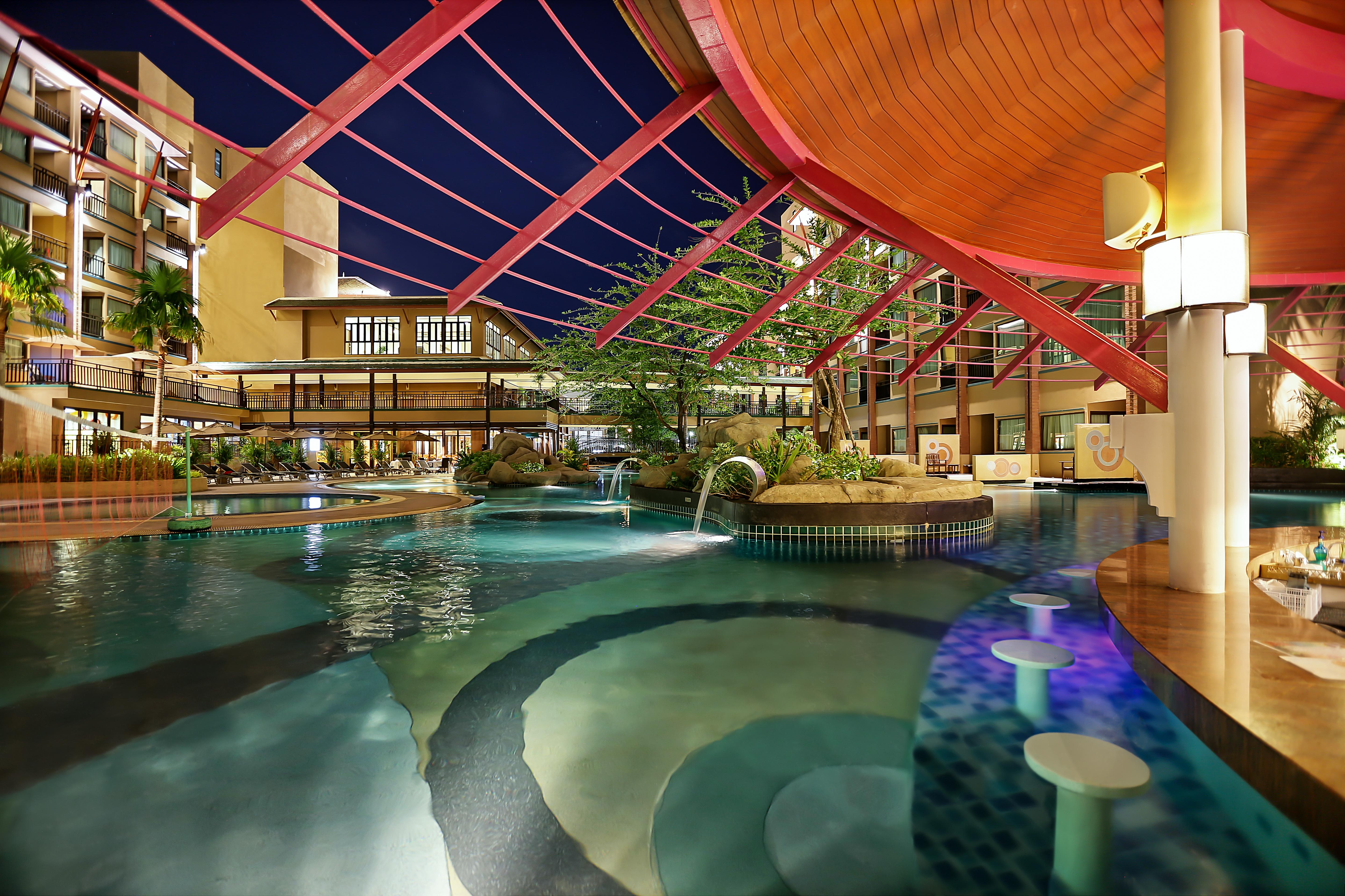 Novotel Phuket Vintage Park 4* Patong