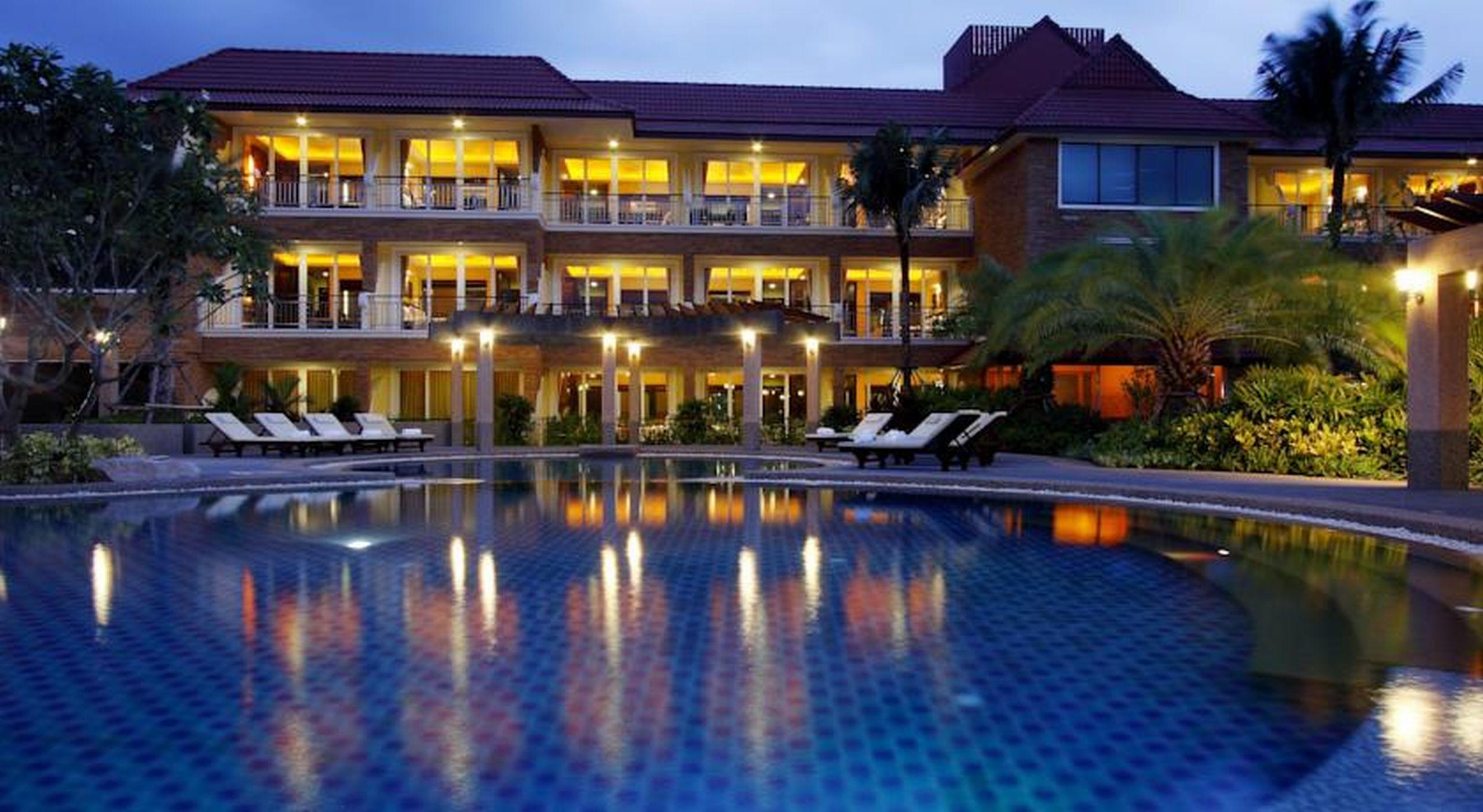 Hotel R-mar And - Sha Phuket