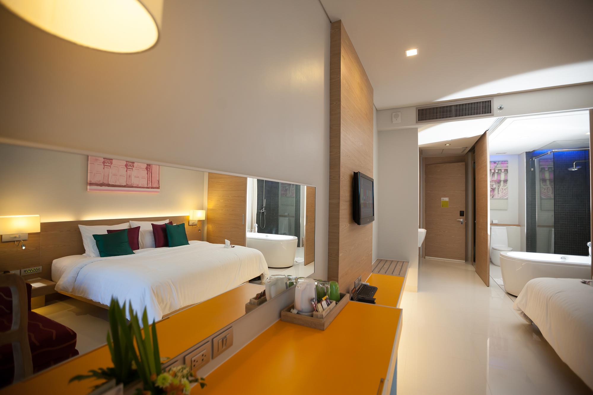 The Kee & 4* Patong