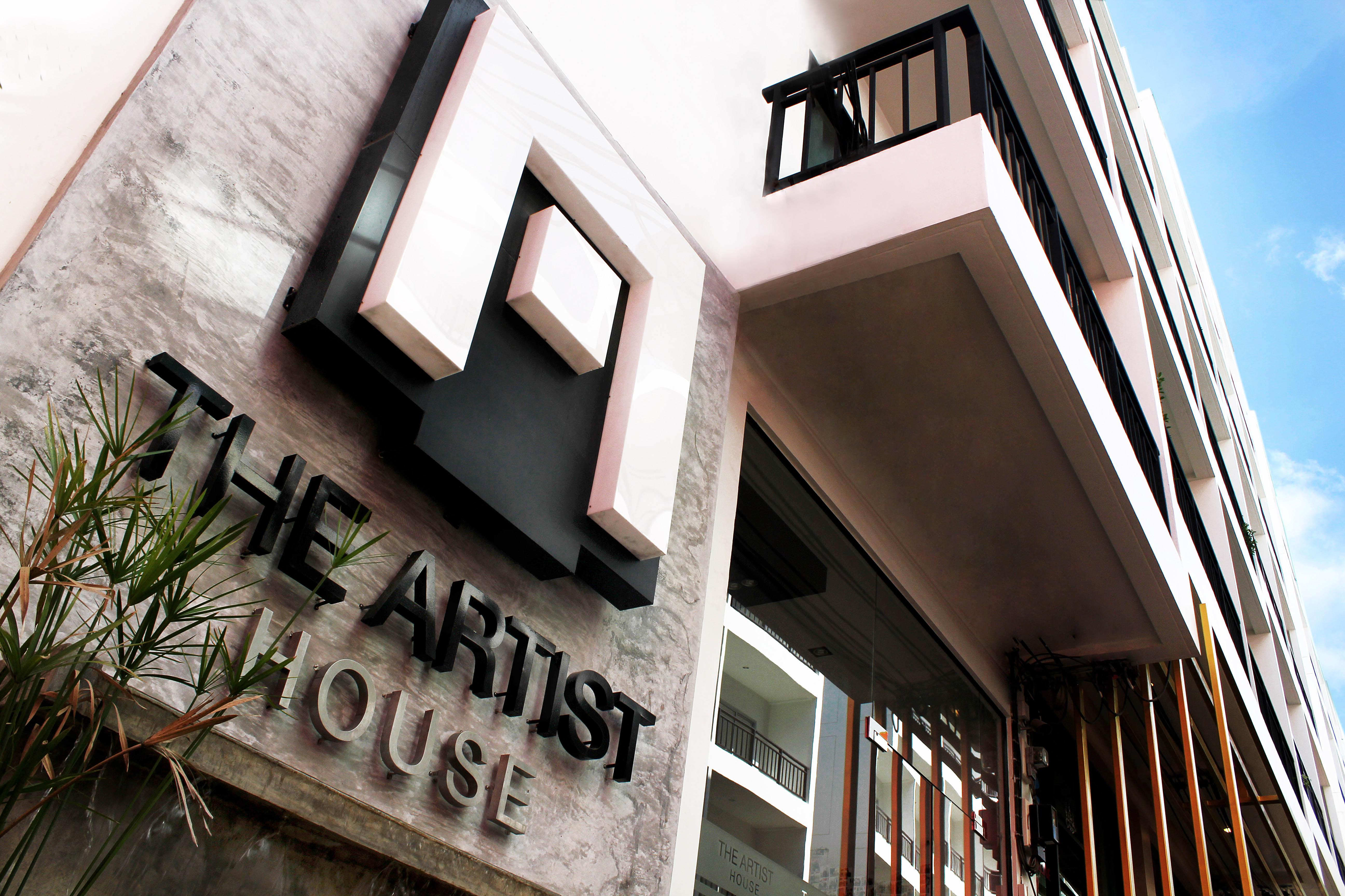 Hotel The Artist House 3*