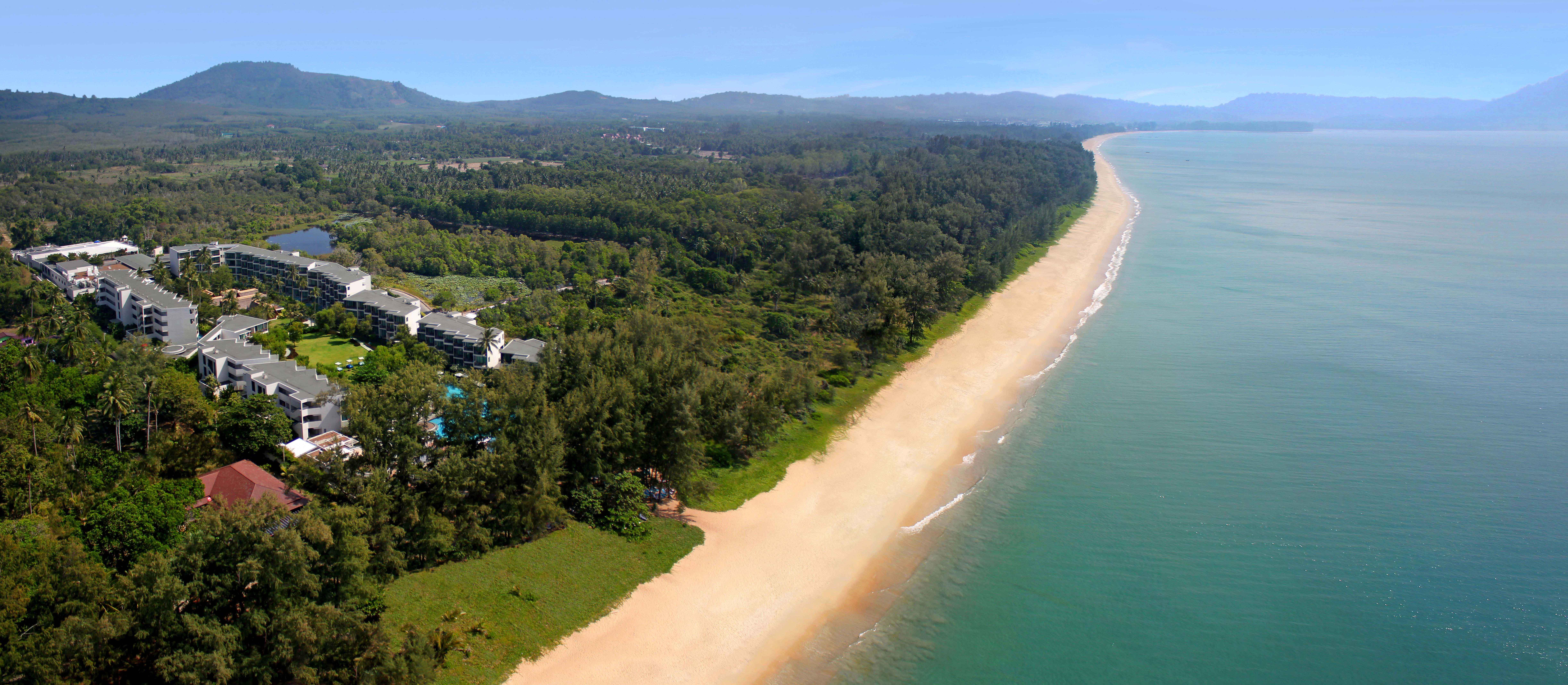 Le Meridien Phuket Hotel 5*