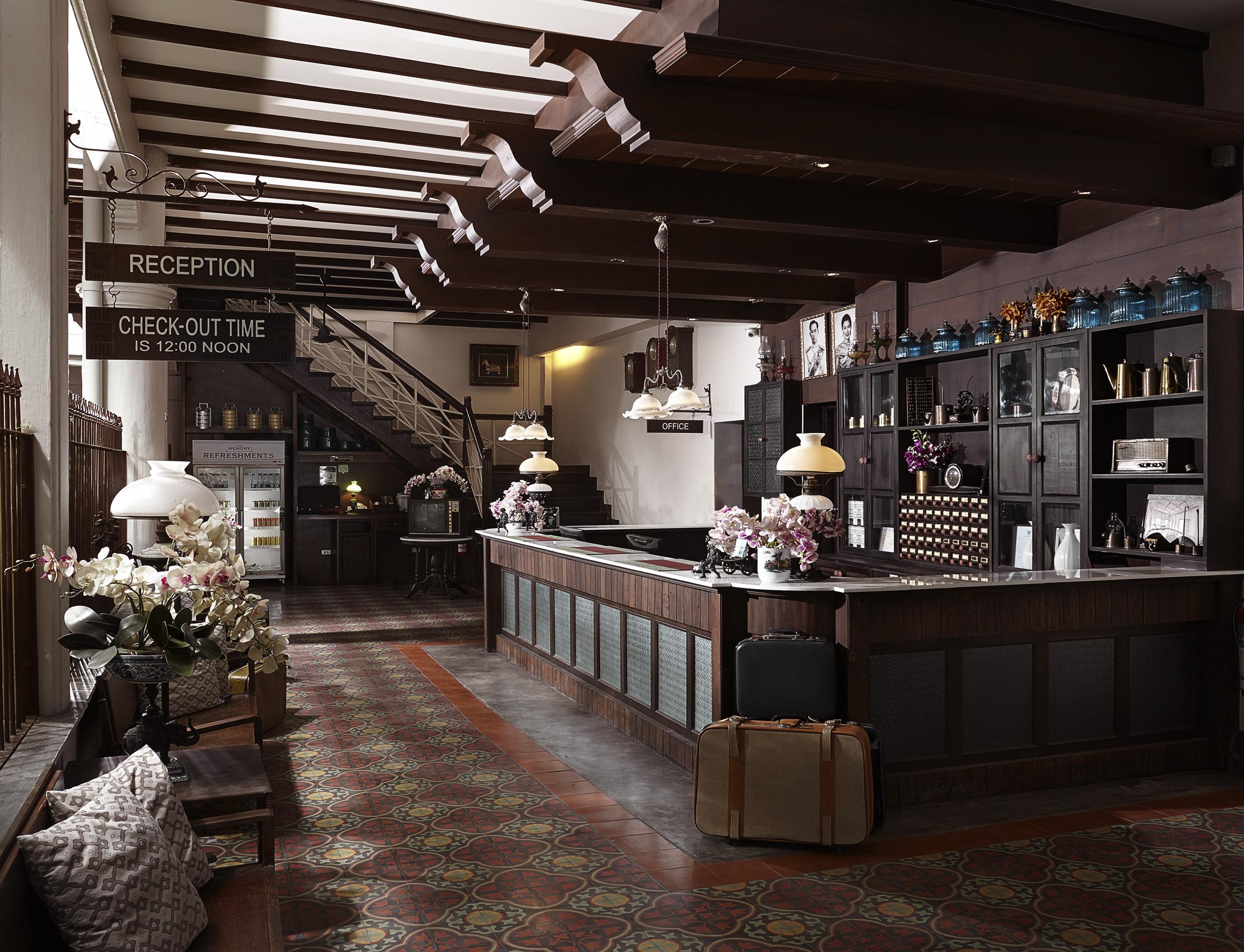 Hotel The Memory At On On Phuket