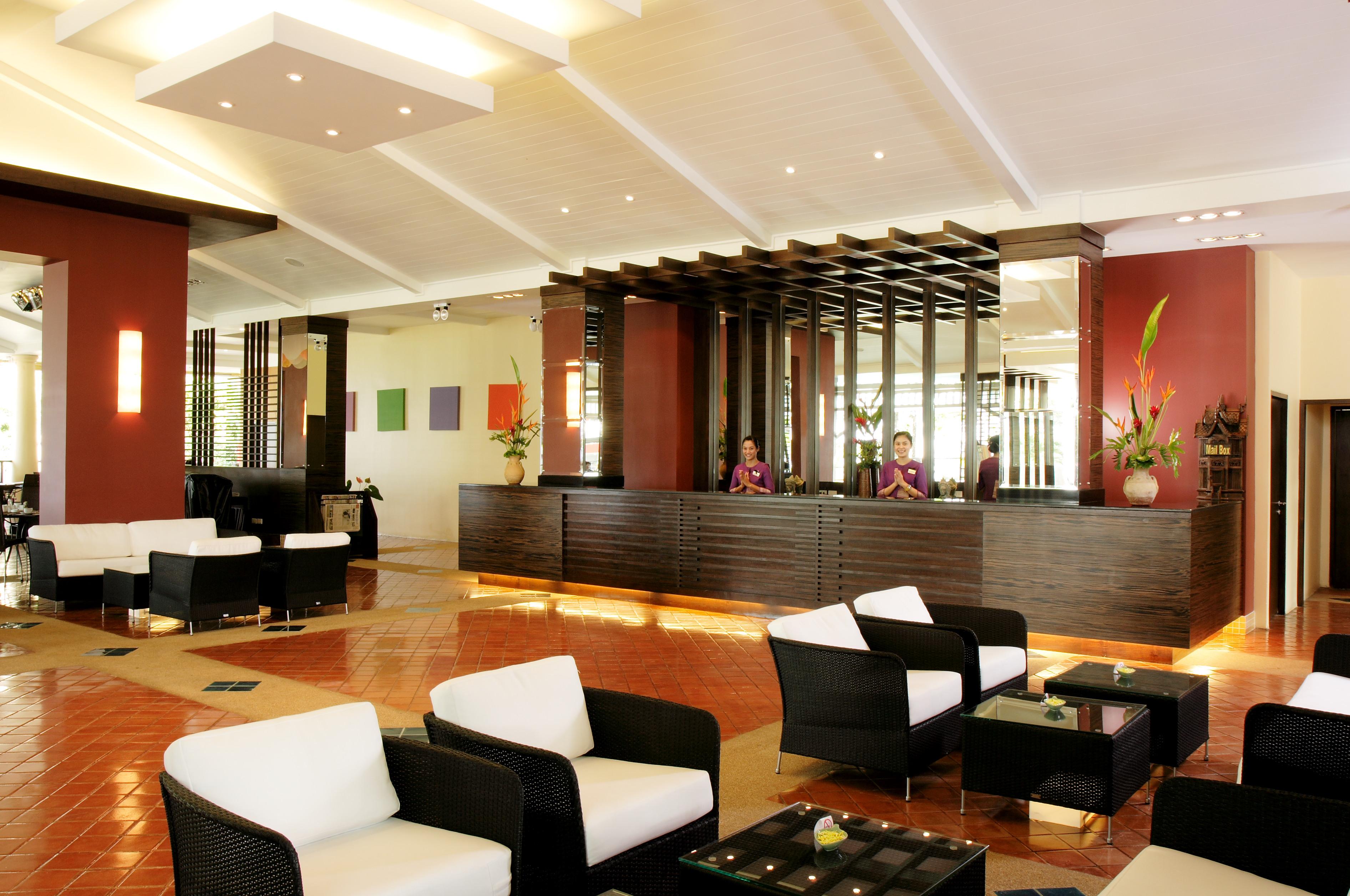 Seasons Naiharn Phuket
