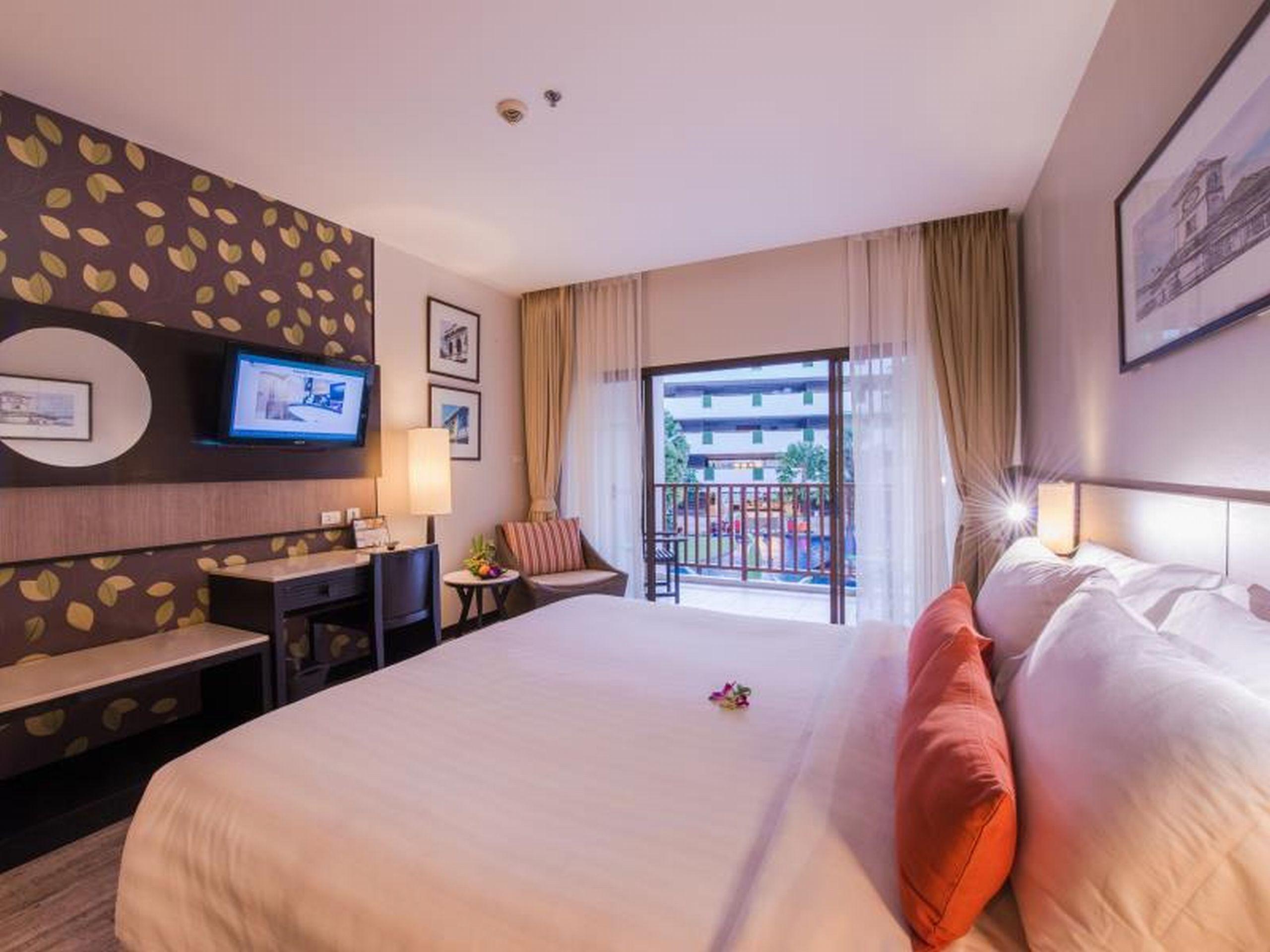 Deevana Plaza Phuket - Sha Extra Hotel Patong