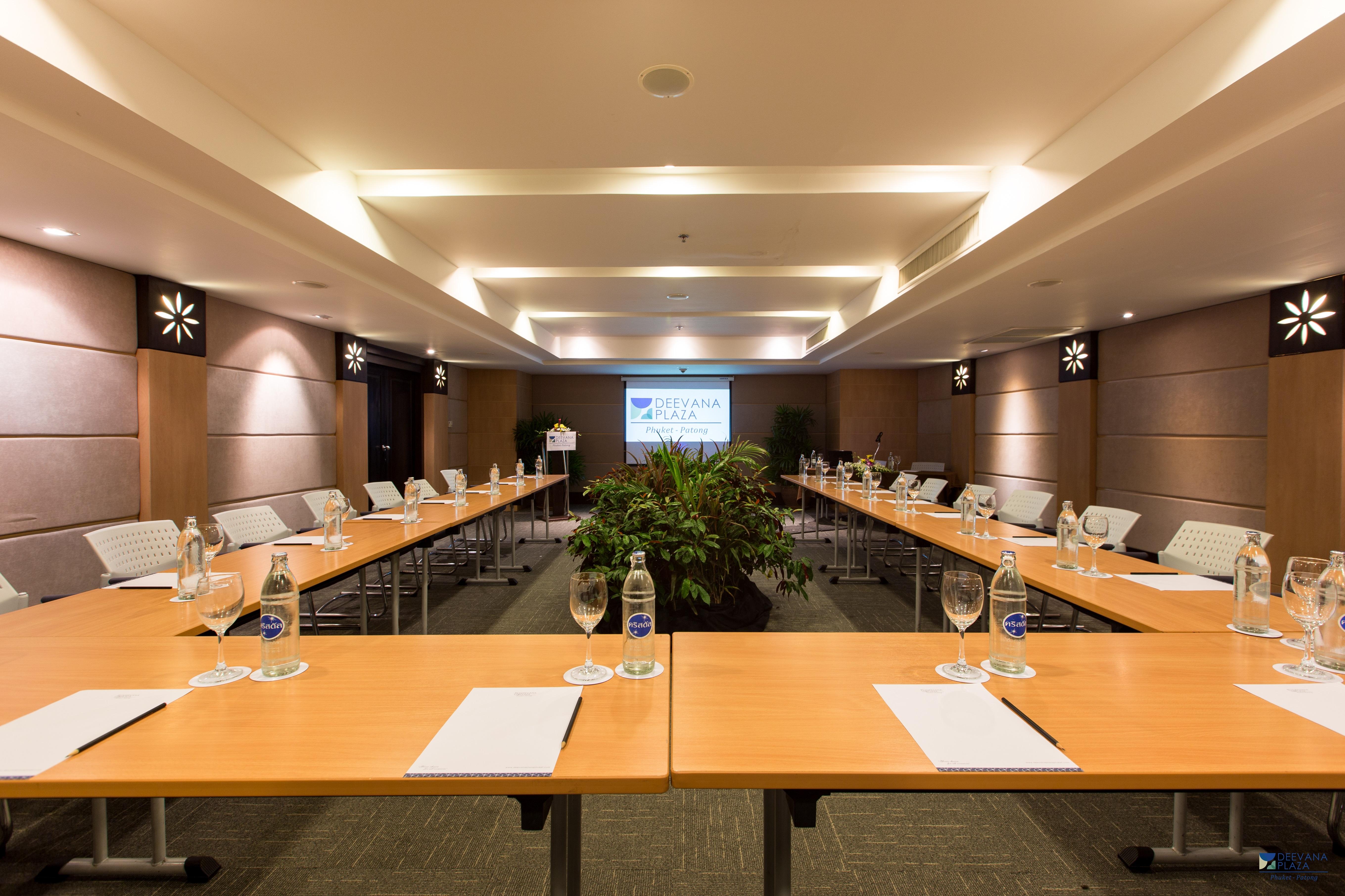 Deevana Plaza Phuket - Sha Extra 4* Patong