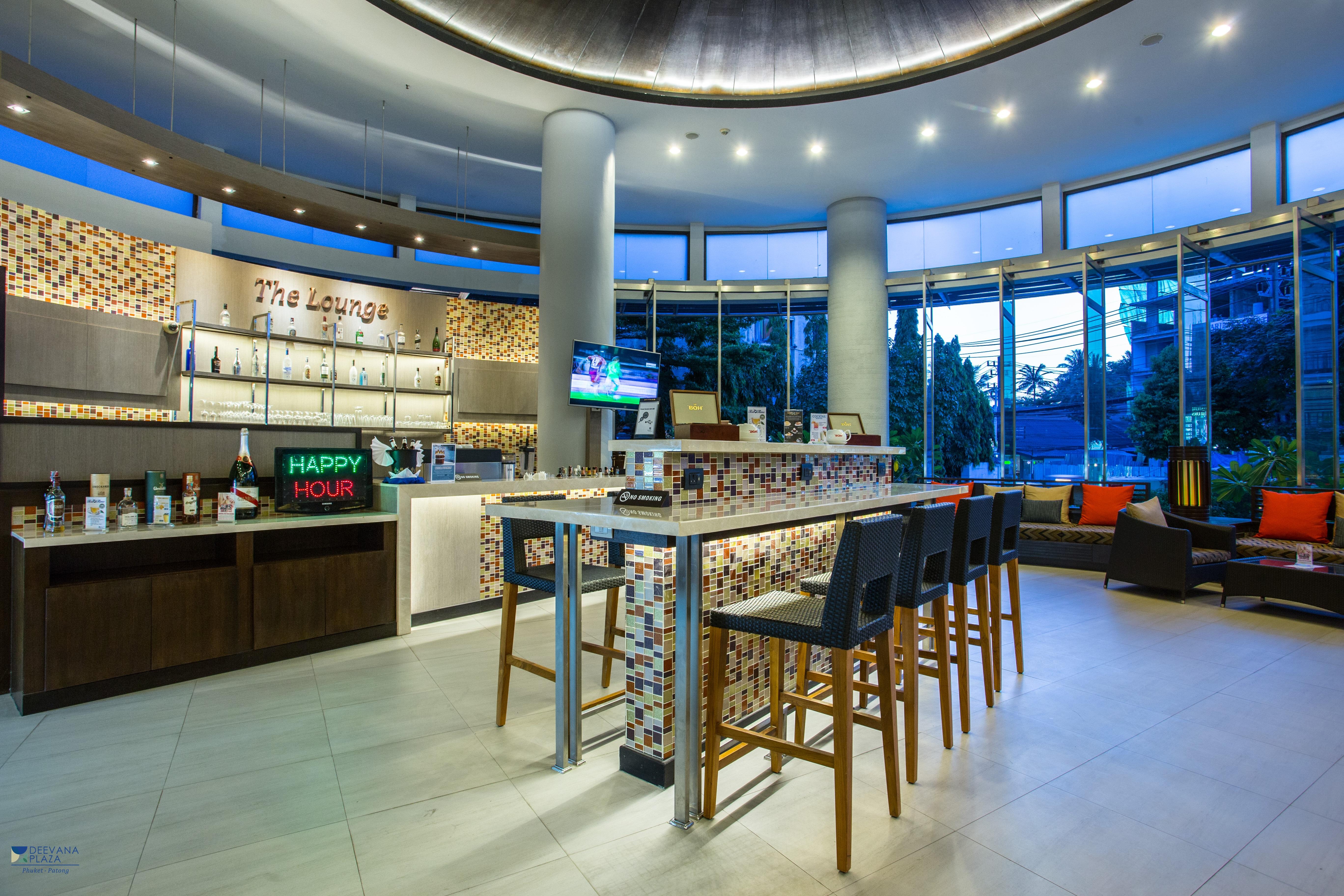 Deevana Plaza Phuket - Sha Extra 4*