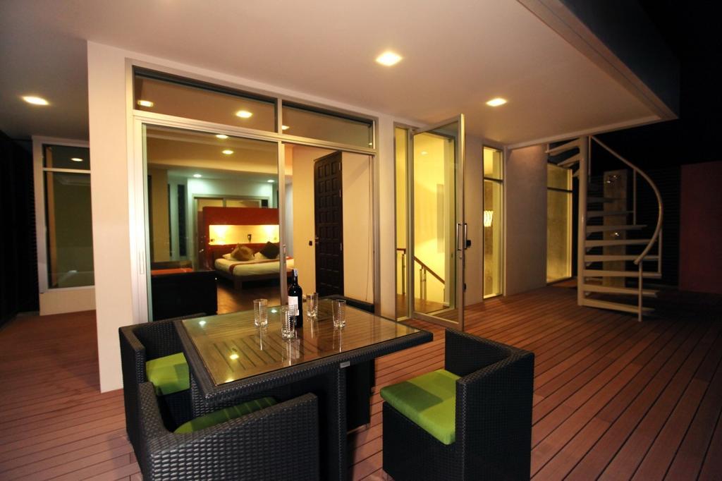 Sirirat Sea-view Villa