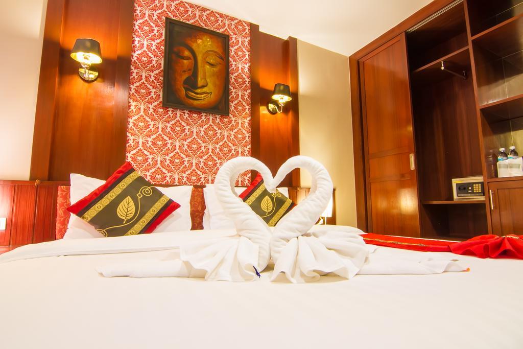 Hotel Patong Hemingway's 3*