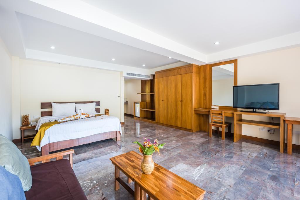 The Windmill Phuket 4*