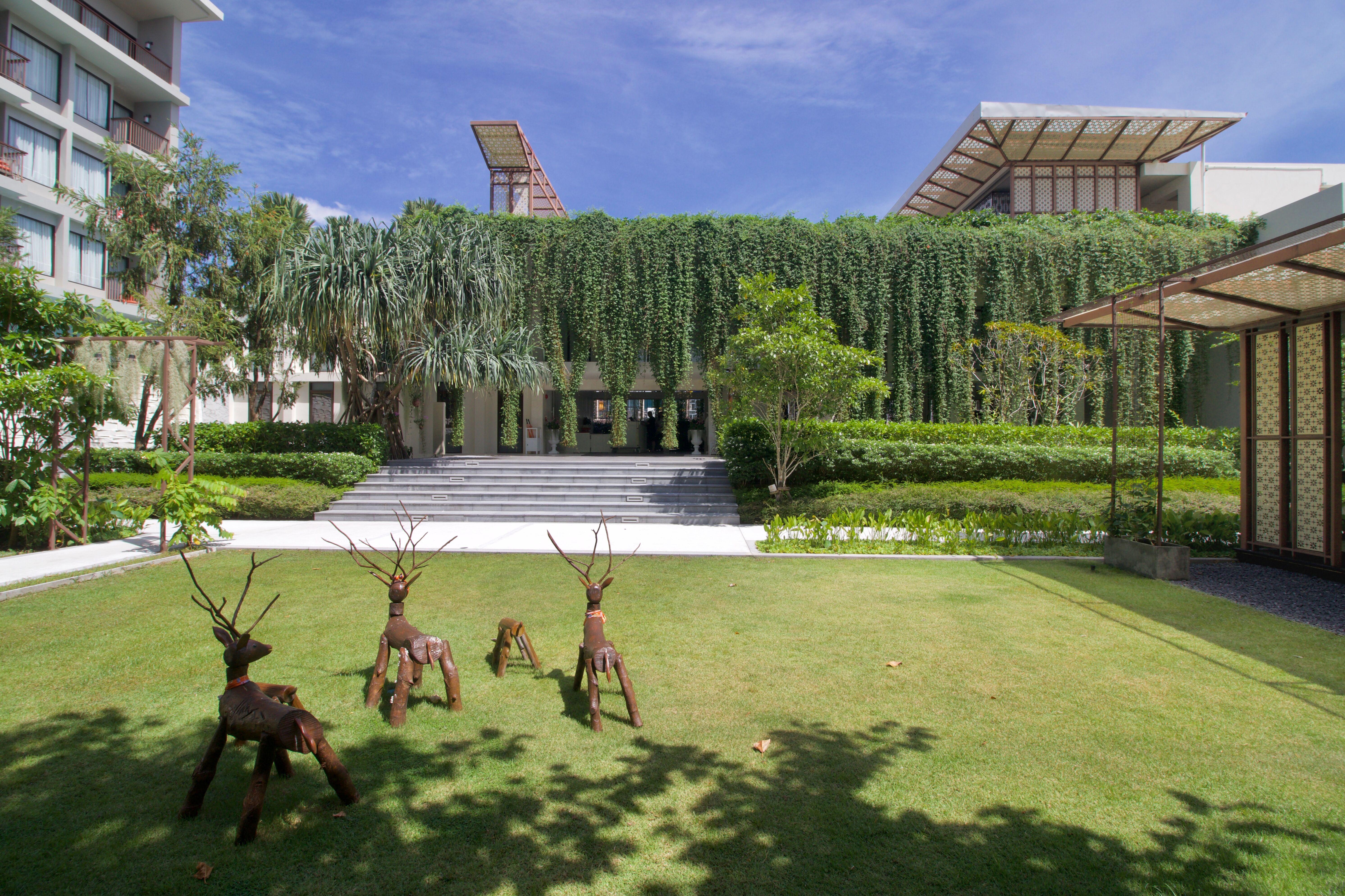 Proud Phuket, Naiyang 4* Phuket