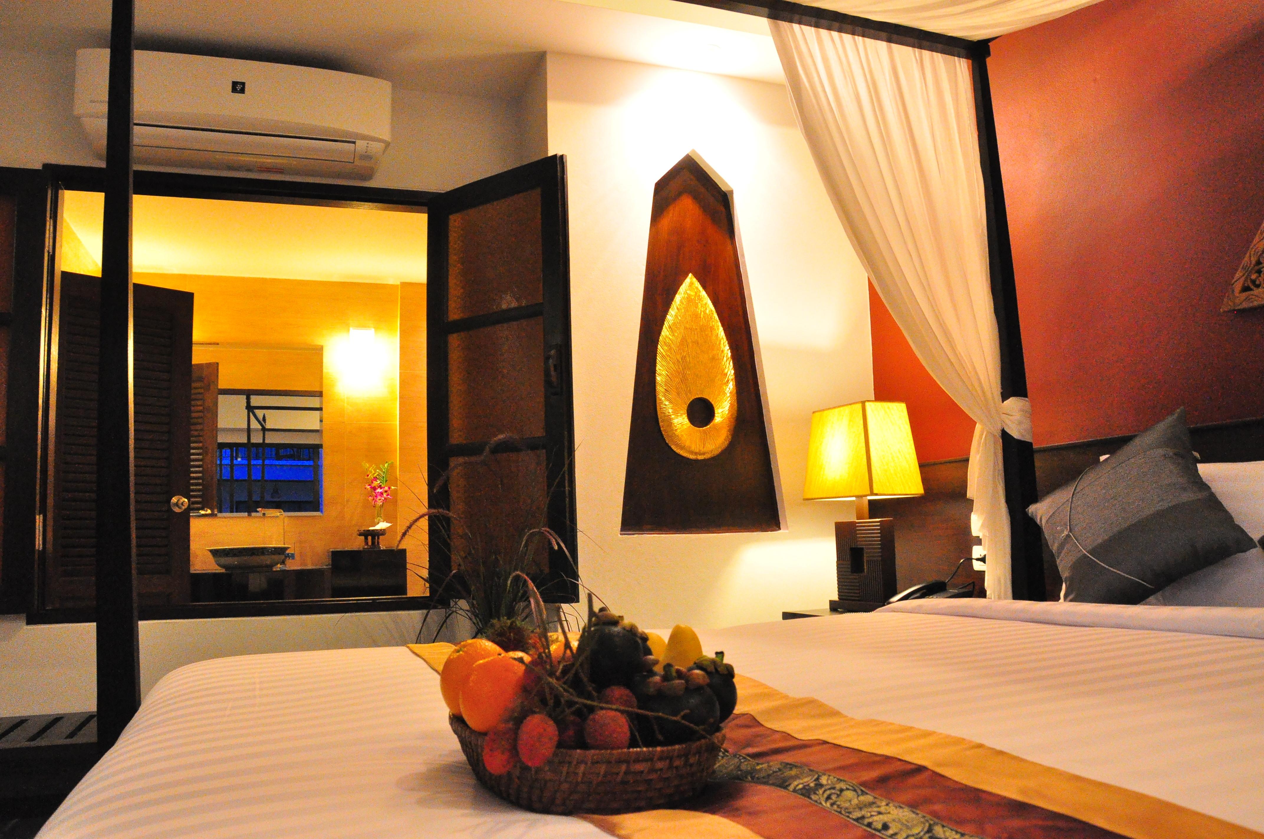 Navatara Phuket 4*