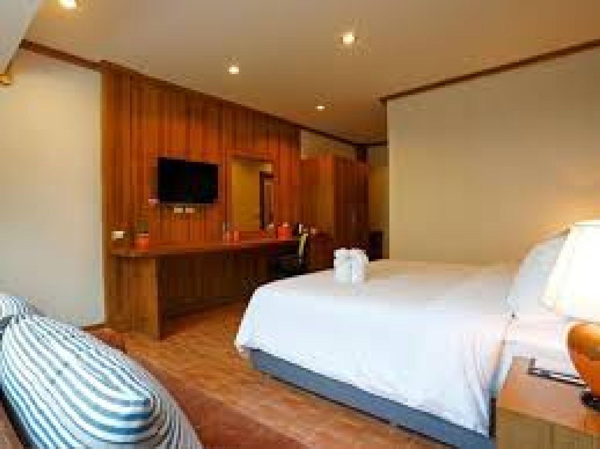 Resort Chabana Bang-tao Phuket- Sha Extra