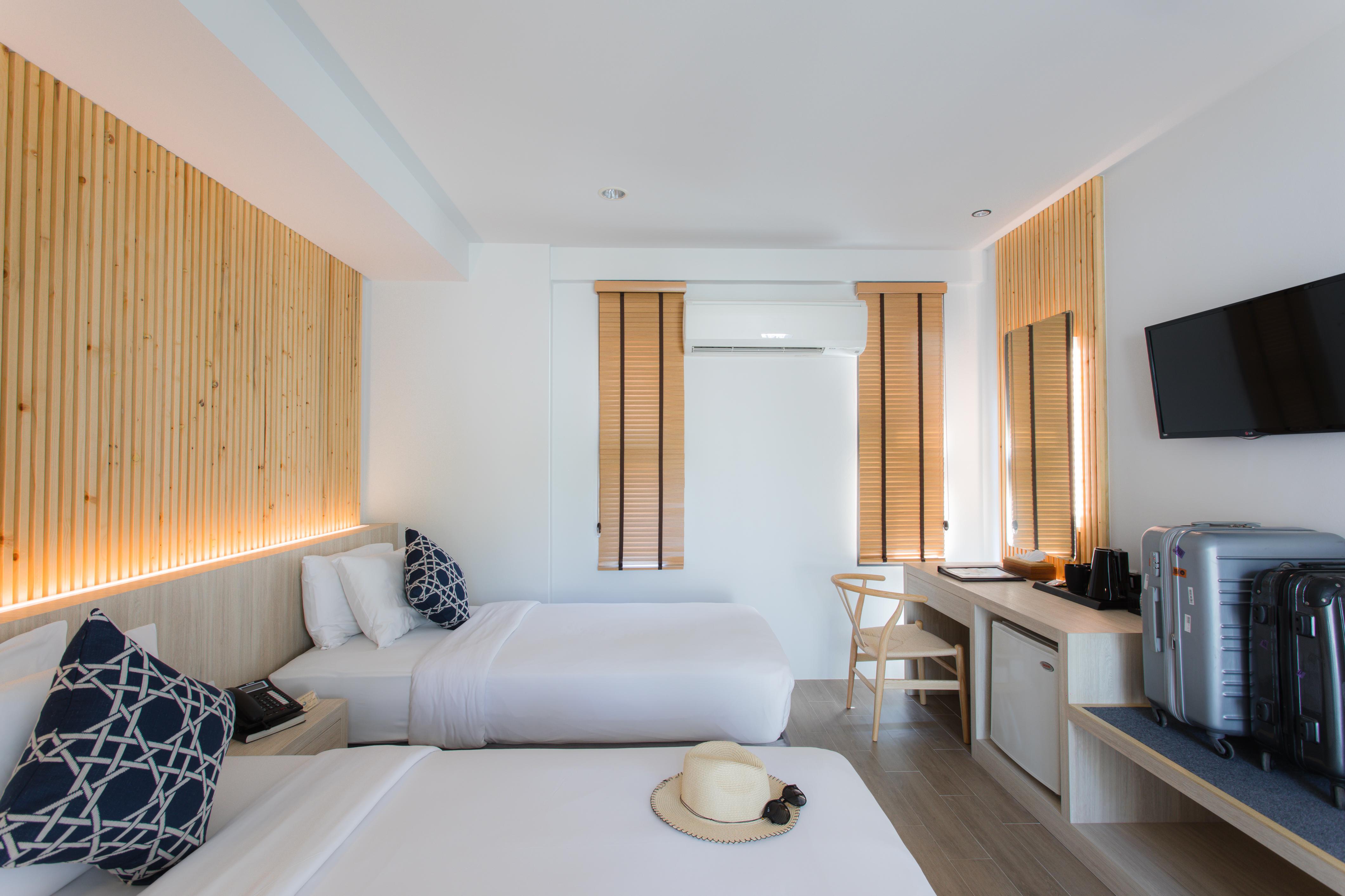 Resort Blu Pine & Pool Access - Sha