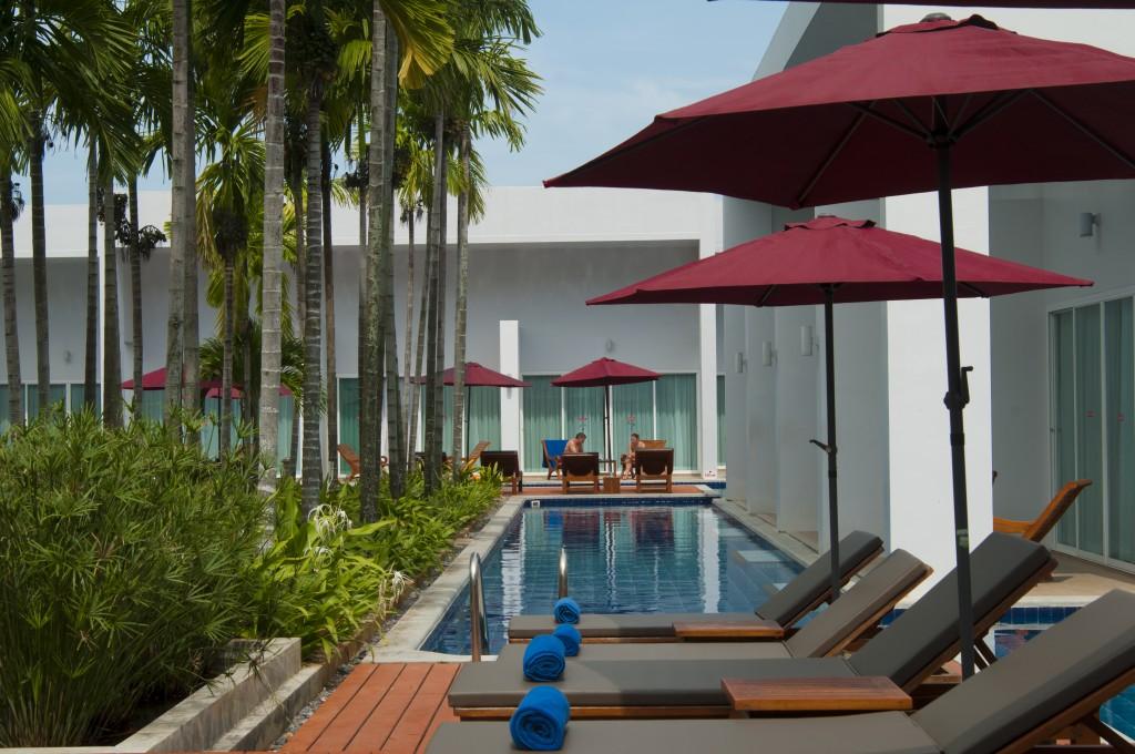Resort Blu Pine & Pool Access - Sha Phuket