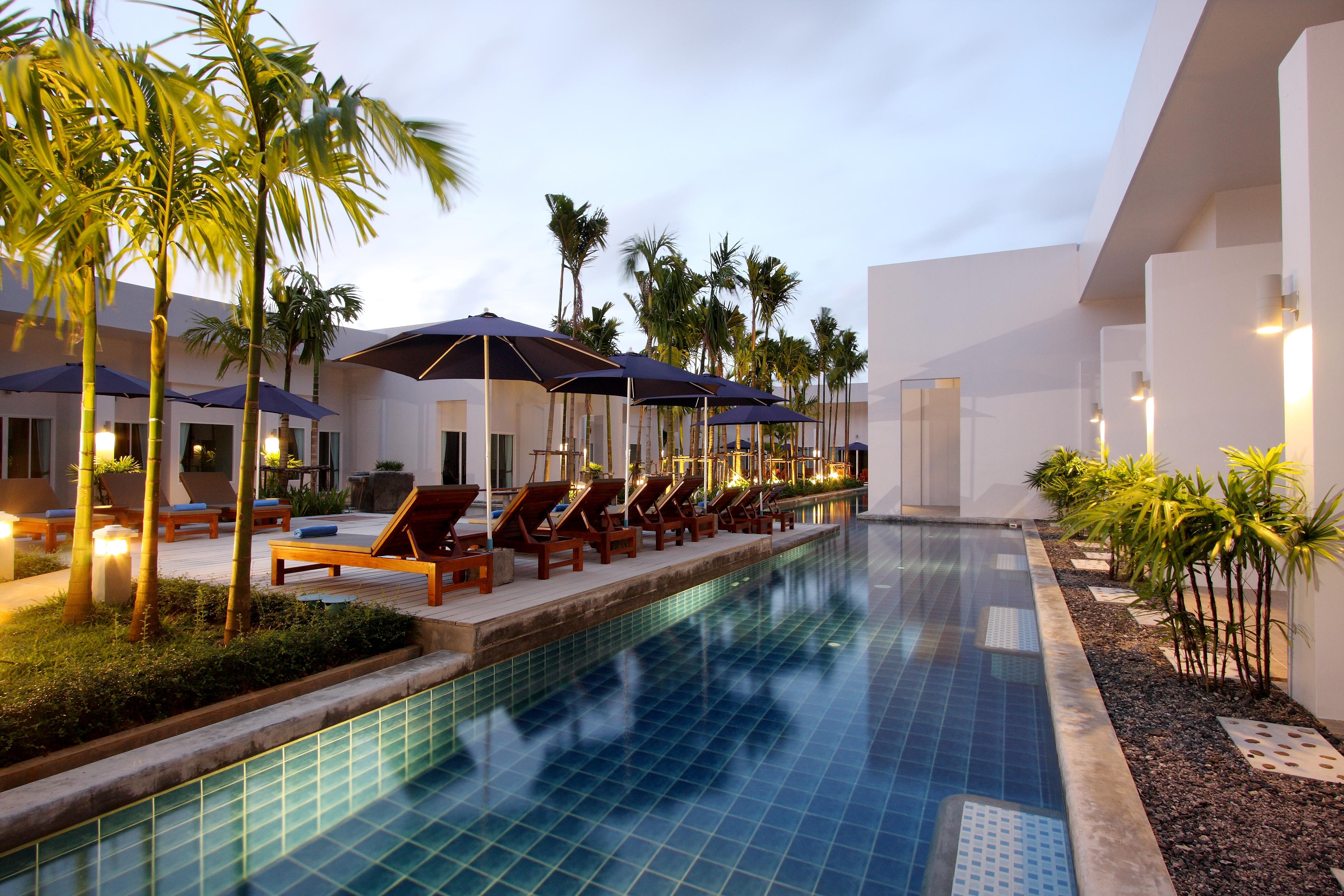 Resort Blu Pine & Pool Access - Sha Phuket