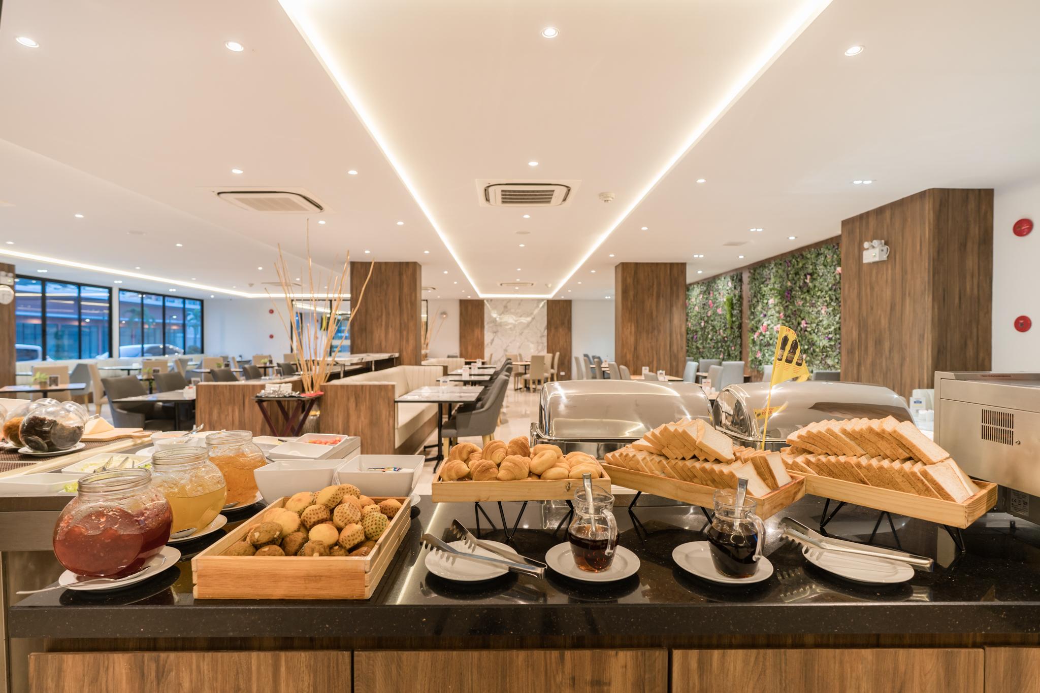 Hotel New Square - Sha Patong
