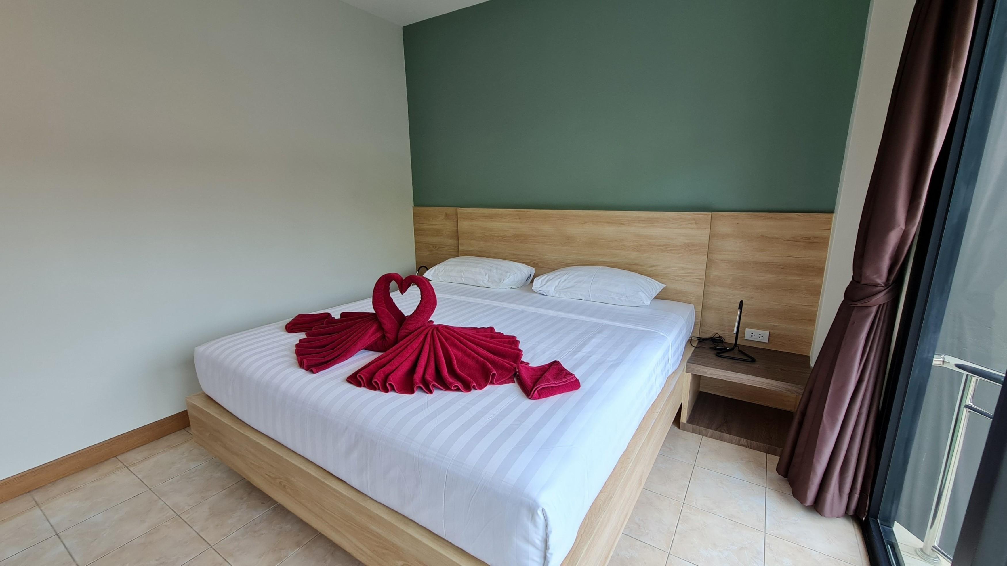 Actually Inn Karon