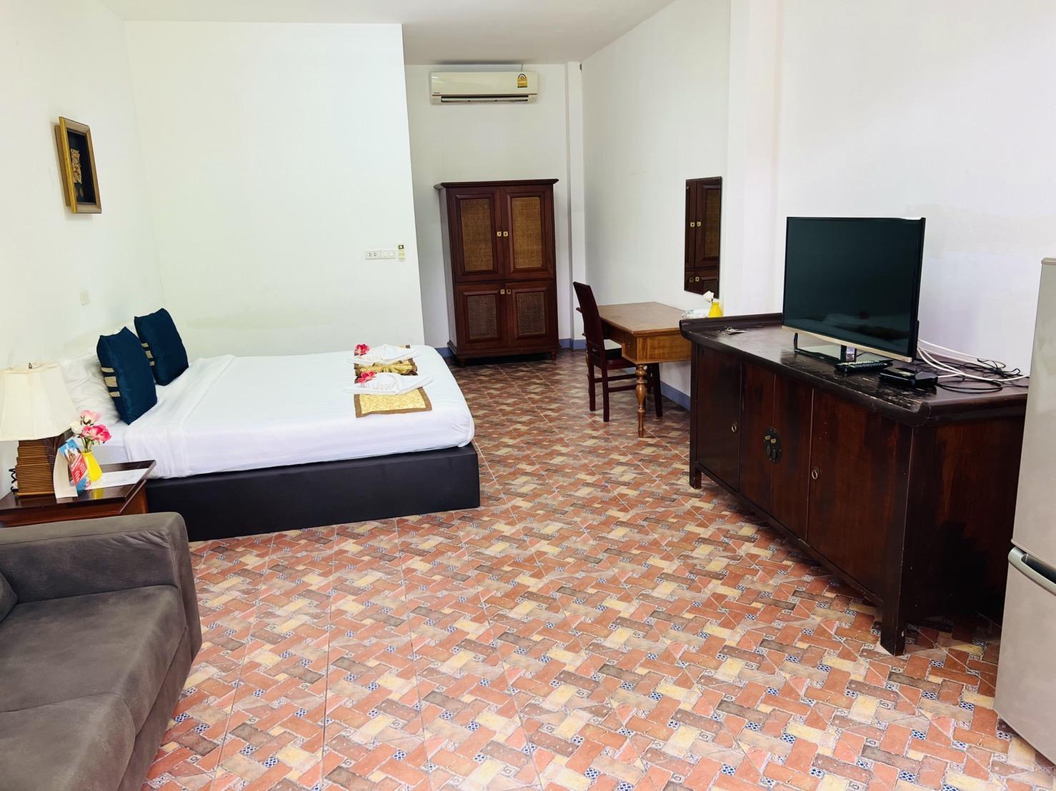 Hotel Bora Bora Phuket